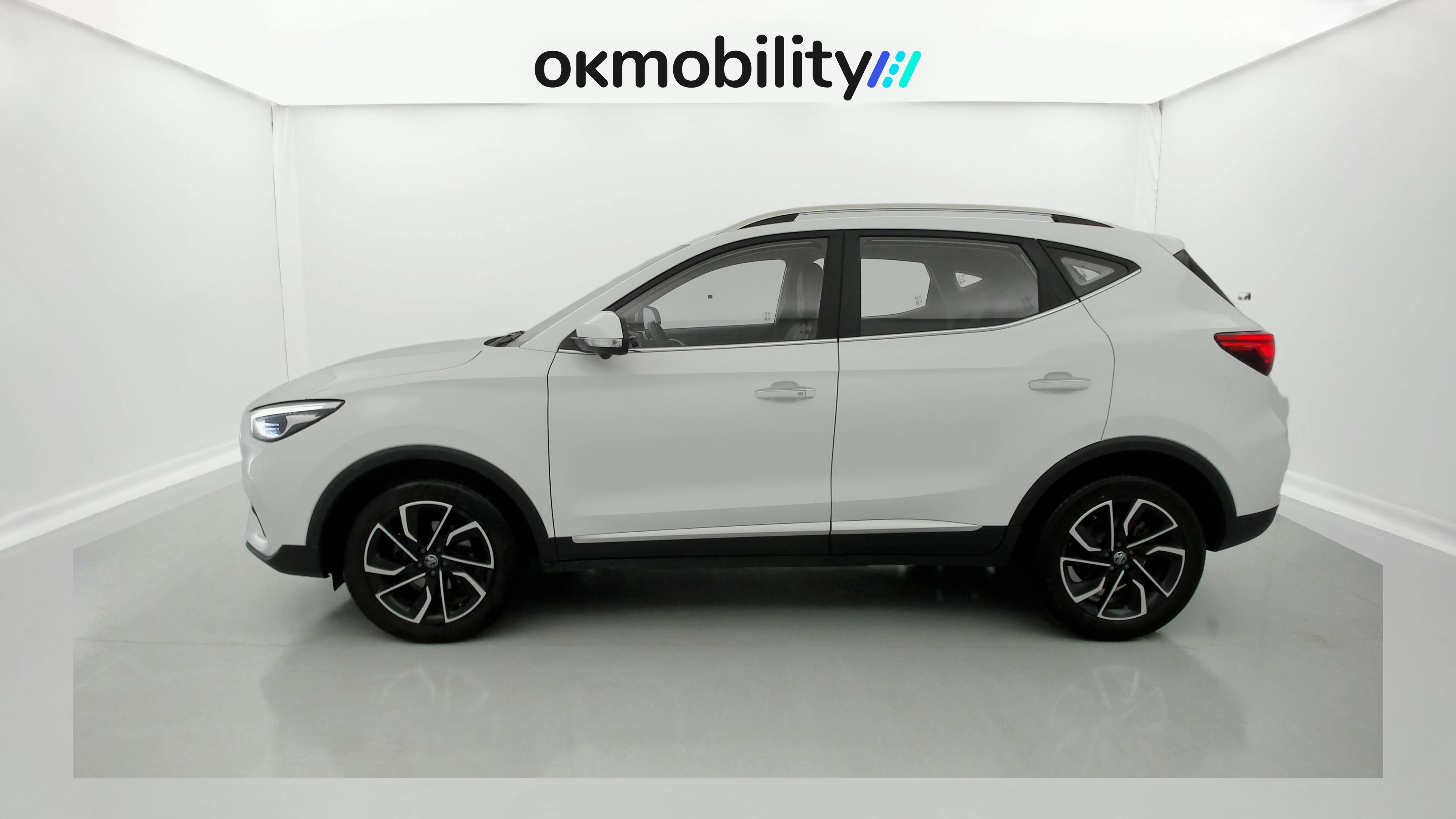 mg zs luxury 1.0 T-GDI 111 CA 2023 dover white 9