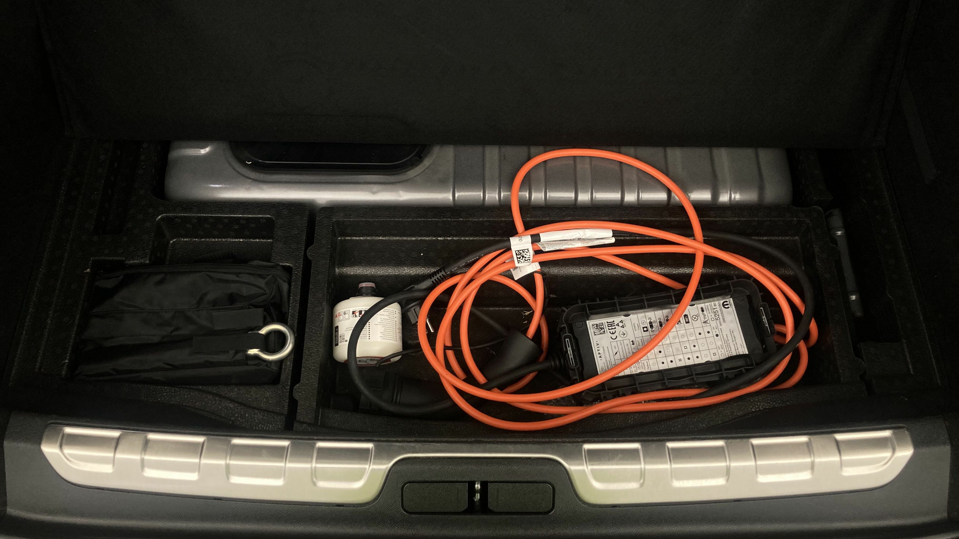 ds ds4 performance line + E-TENSE 225 CA 2023 gris platino 24