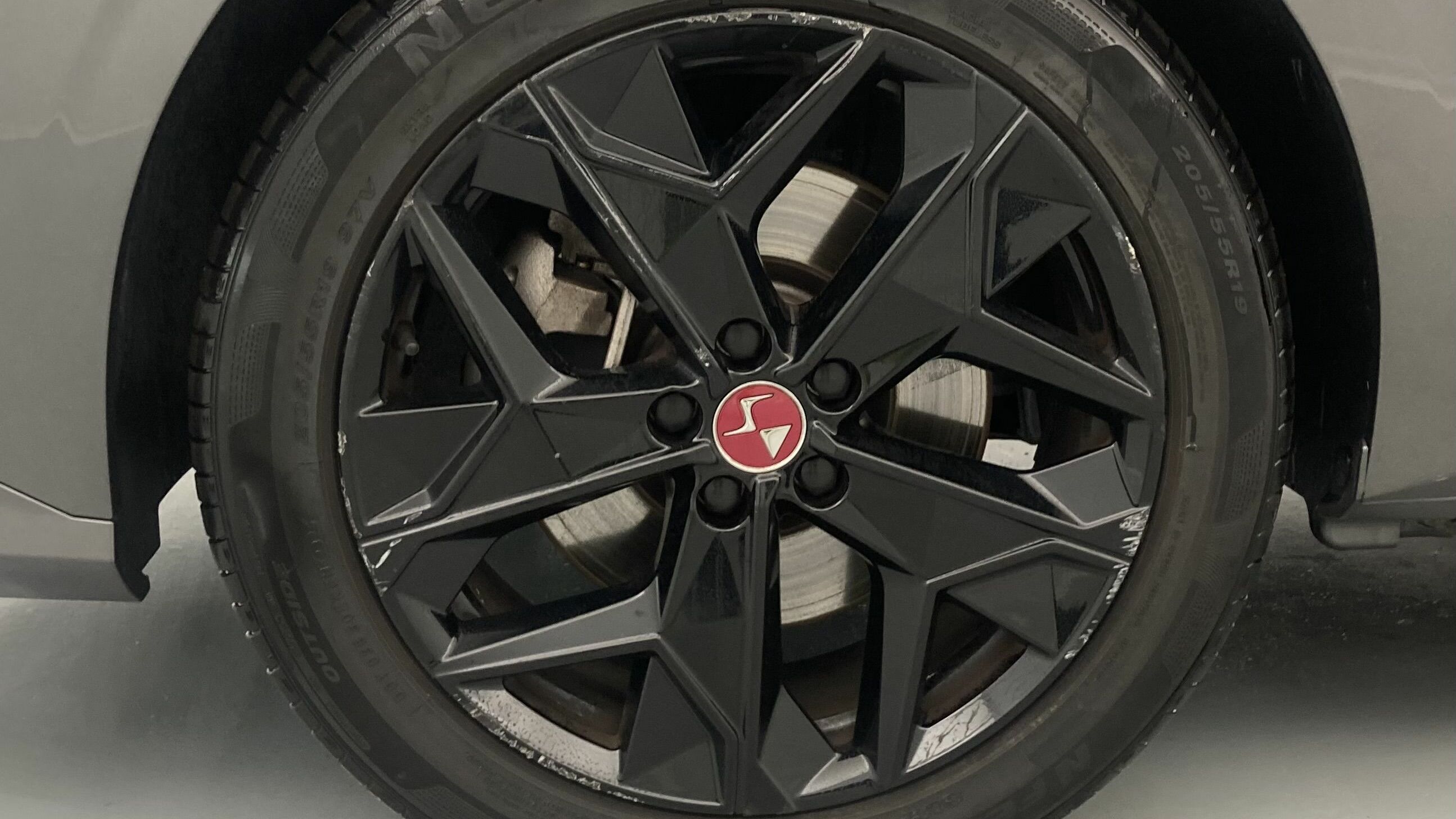 ds ds4 performance line + E-TENSE 225 CA 2023 gris platino 28