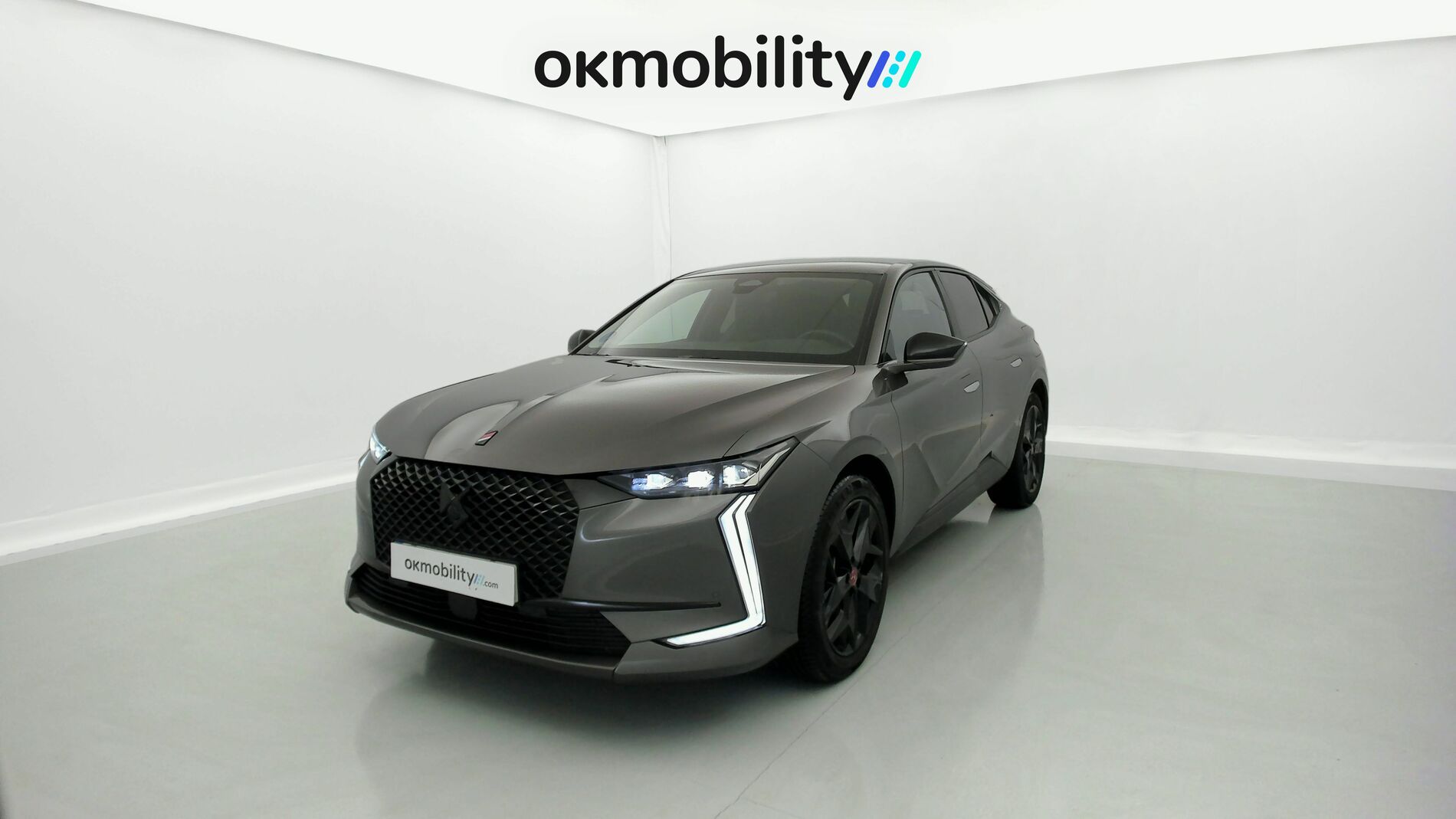 ds ds4 performance line + E-TENSE 225 CA 2023 gris platino 1