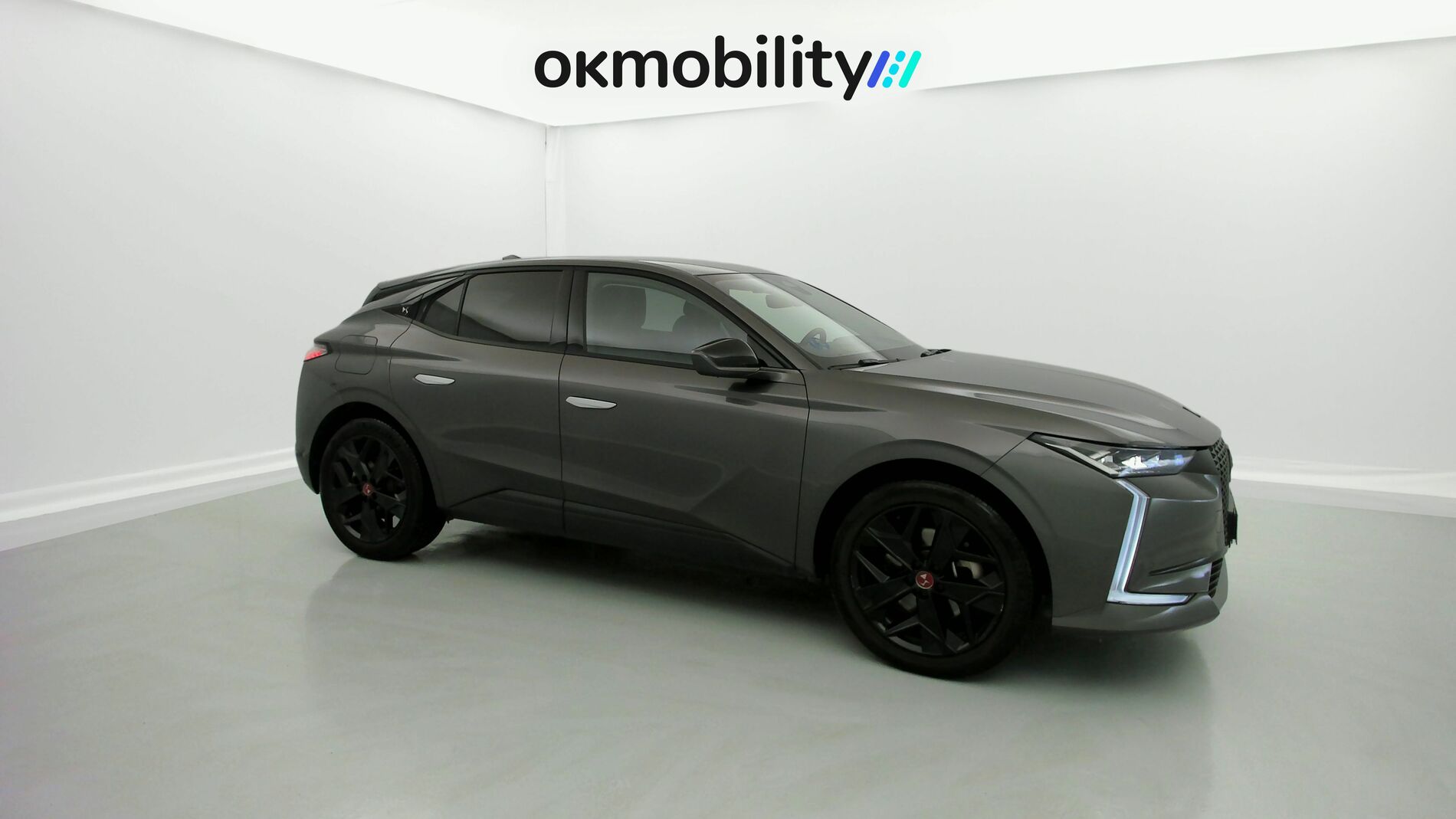 ds ds4 performance line + E-TENSE 225 CA 2023 gris platino 2