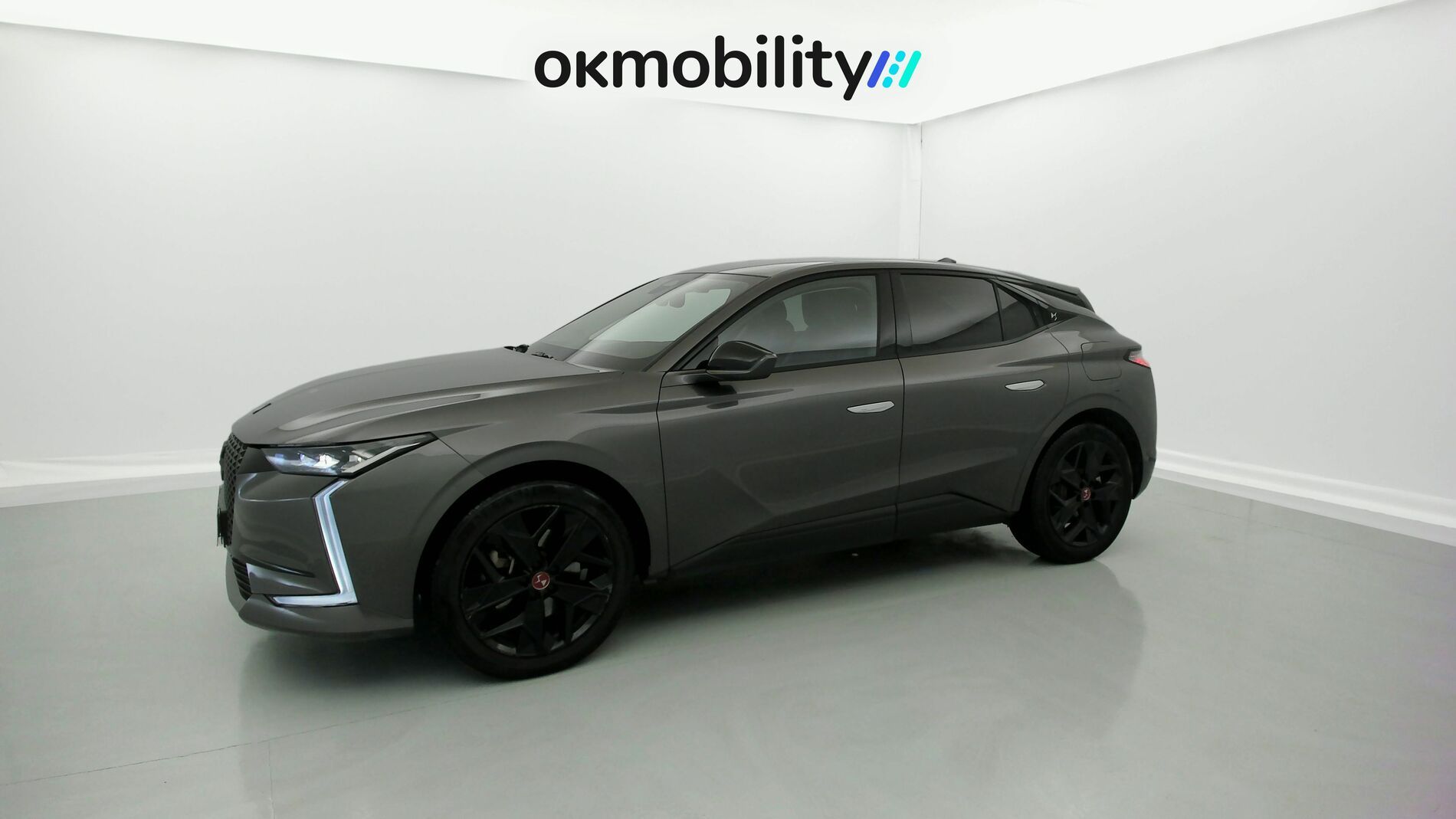 ds ds4 performance line + E-TENSE 225 CA 2023 gris platino 5