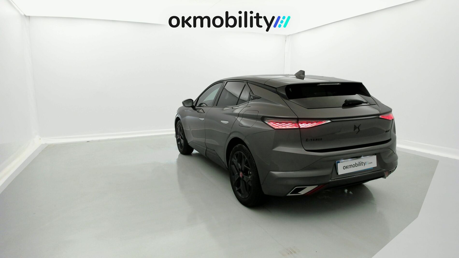 ds ds4 performance line + E-TENSE 225 CA 2023 gris platino 10