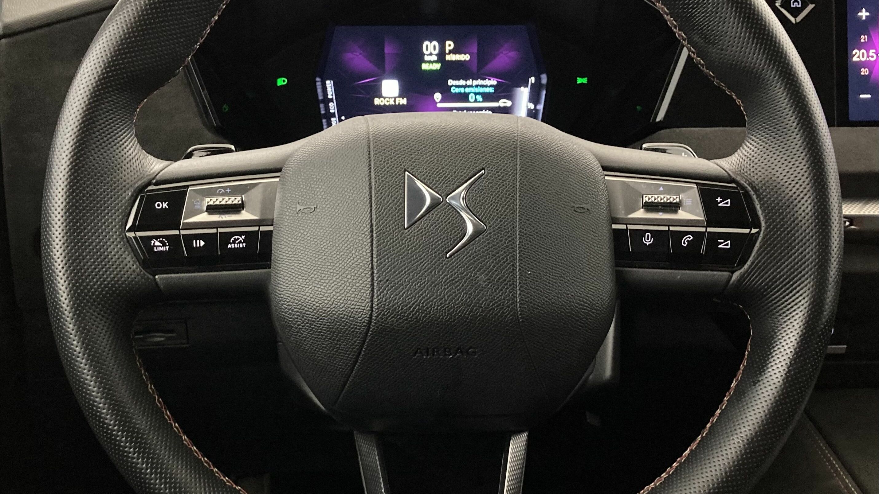 ds ds4 performance line + E-TENSE 225 CA 2023 gris platino 18