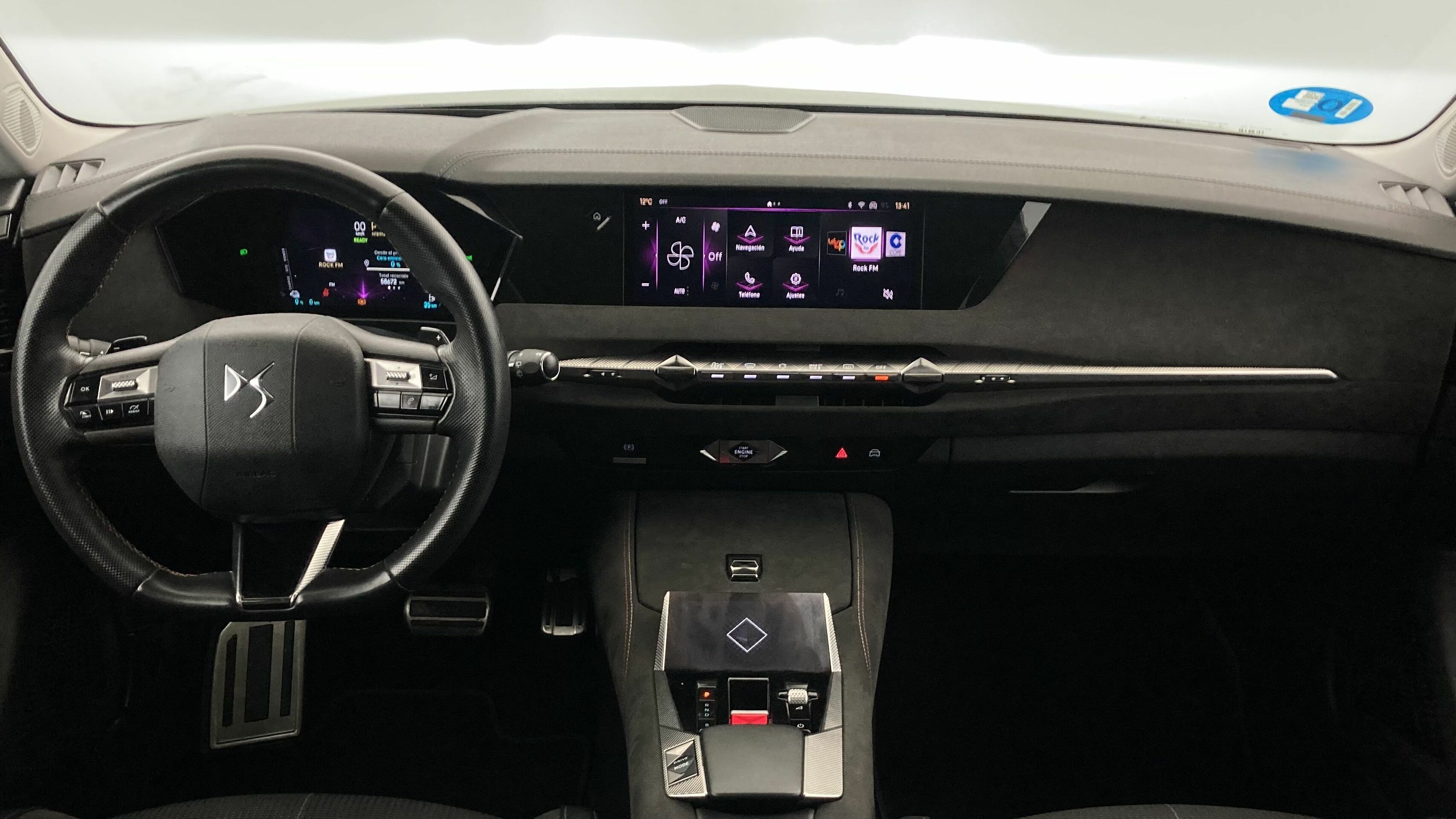 ds ds4 performance line + E-TENSE 225 CA 2023 gris platino 17