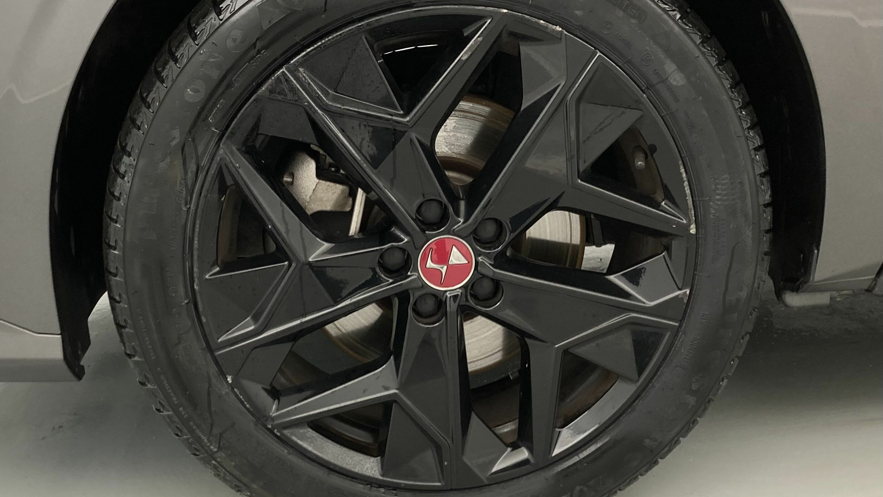 ds ds4 performance line + E-TENSE 225 CA 2023 gris platino 28