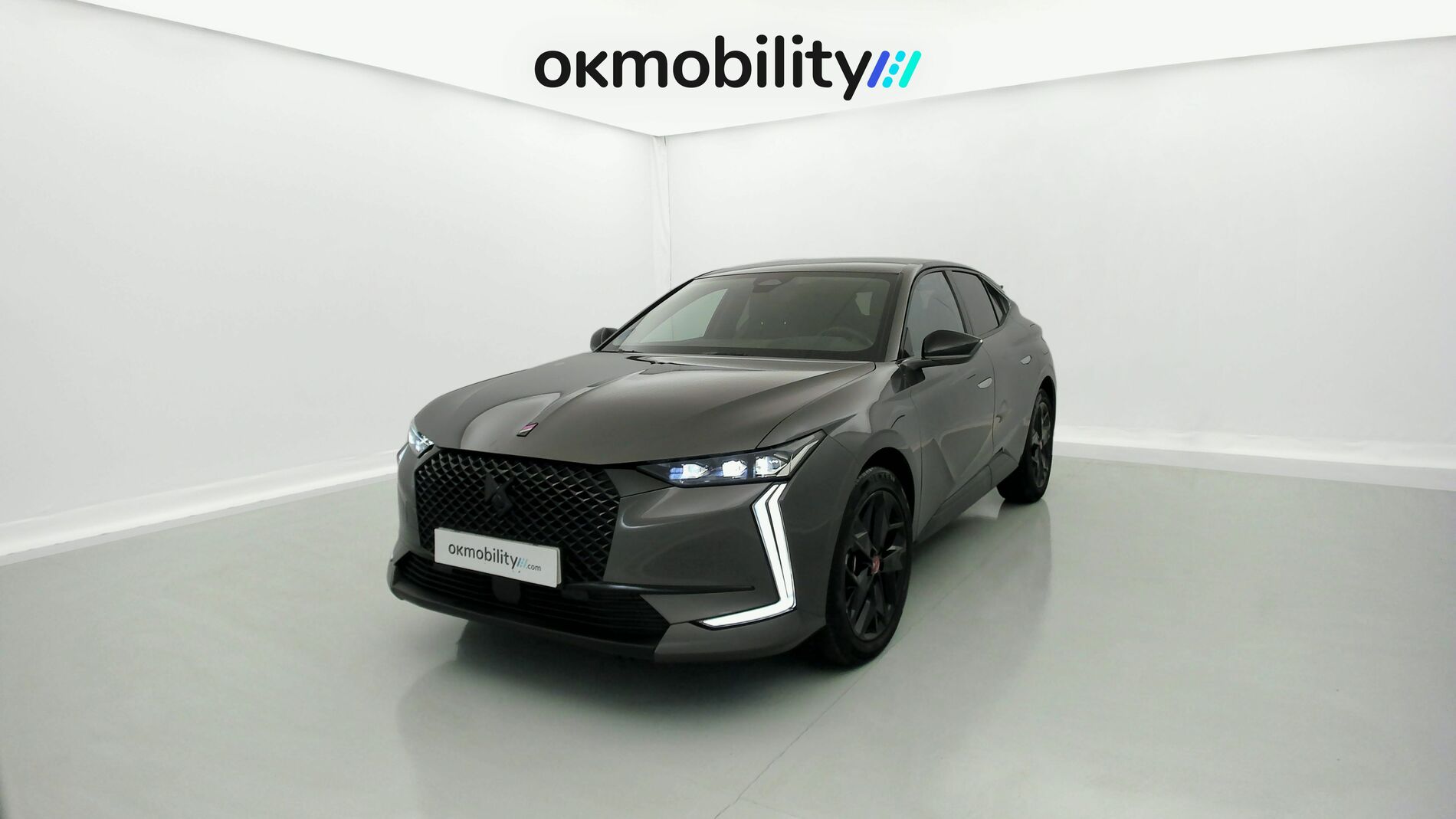 ds ds4 performance line + E-TENSE 225 CA 2023 gris platino 1