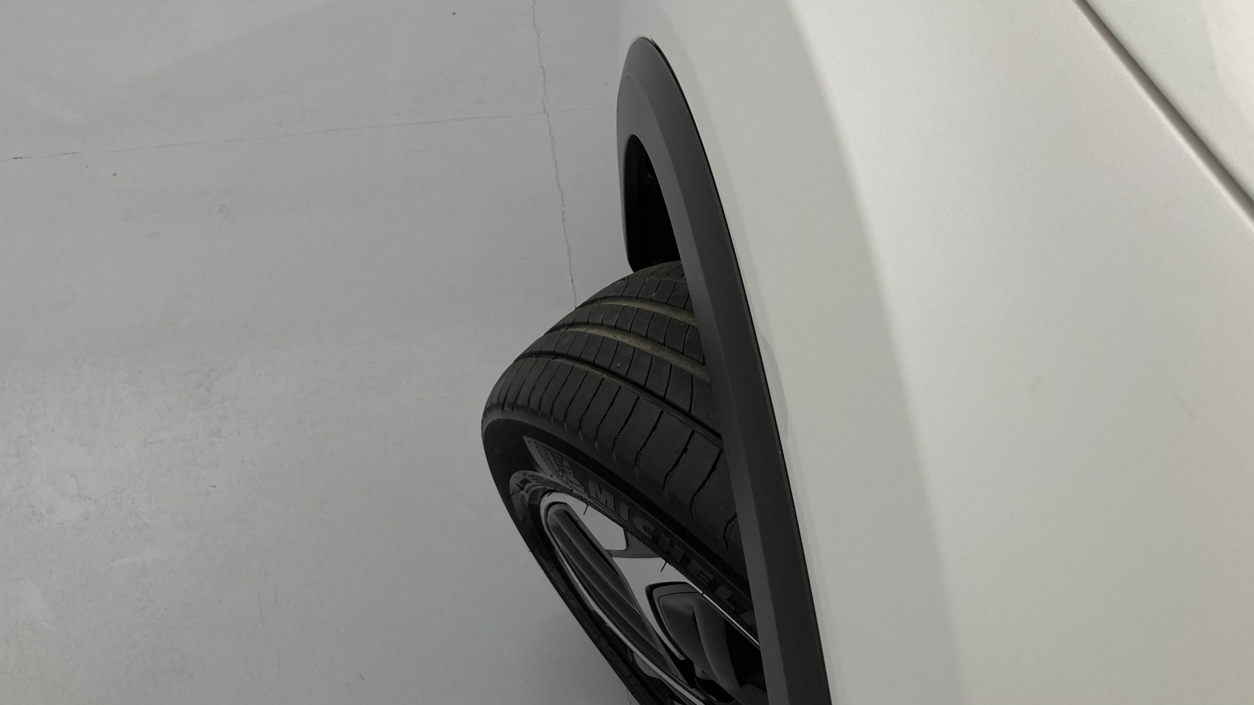 citroen c4 feel pack 1.2 PURETECH 130 2023 blanco nacarado 28