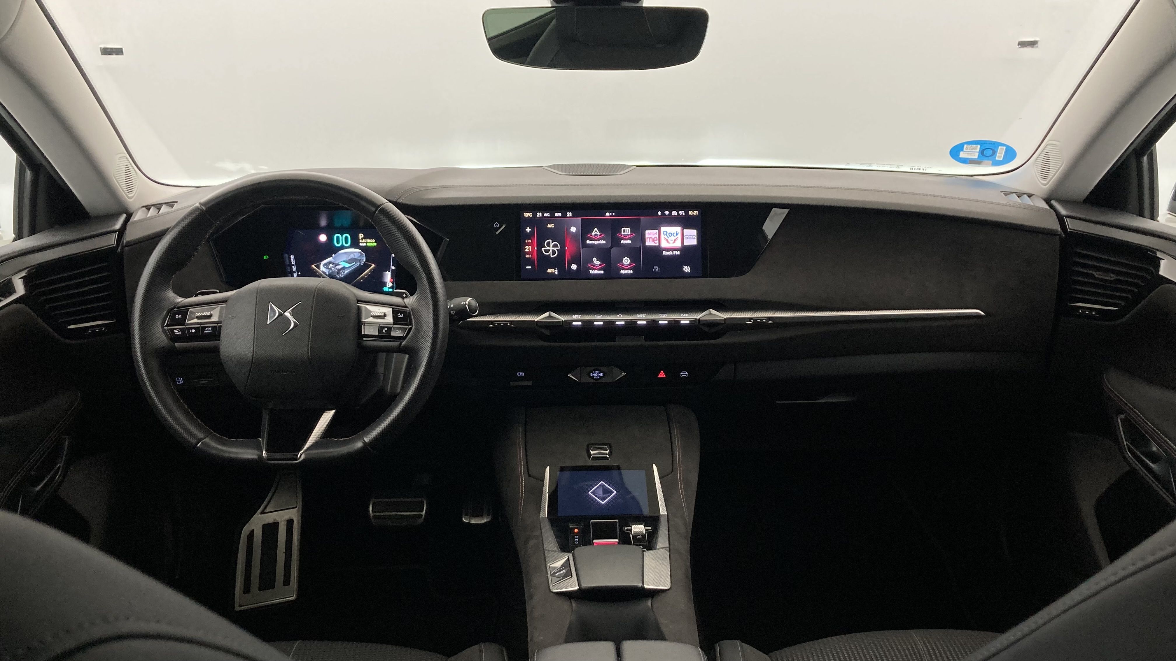 ds ds4 performance line + E-TENSE 225 CA 2023 blanco nacarado 29