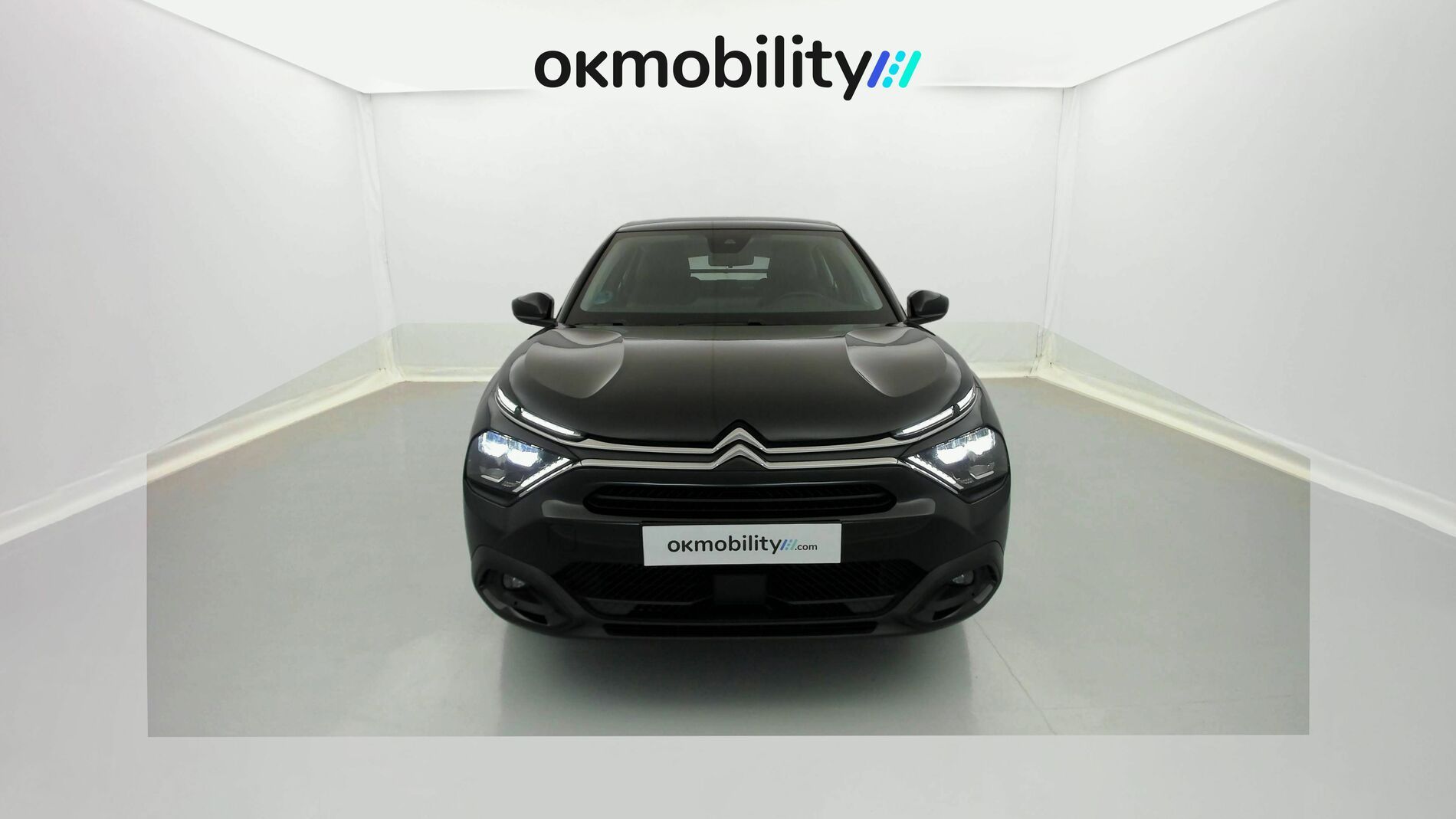 citroen c4 feel pack 1.2 PURETECH 130 2023 negro perla nera 4