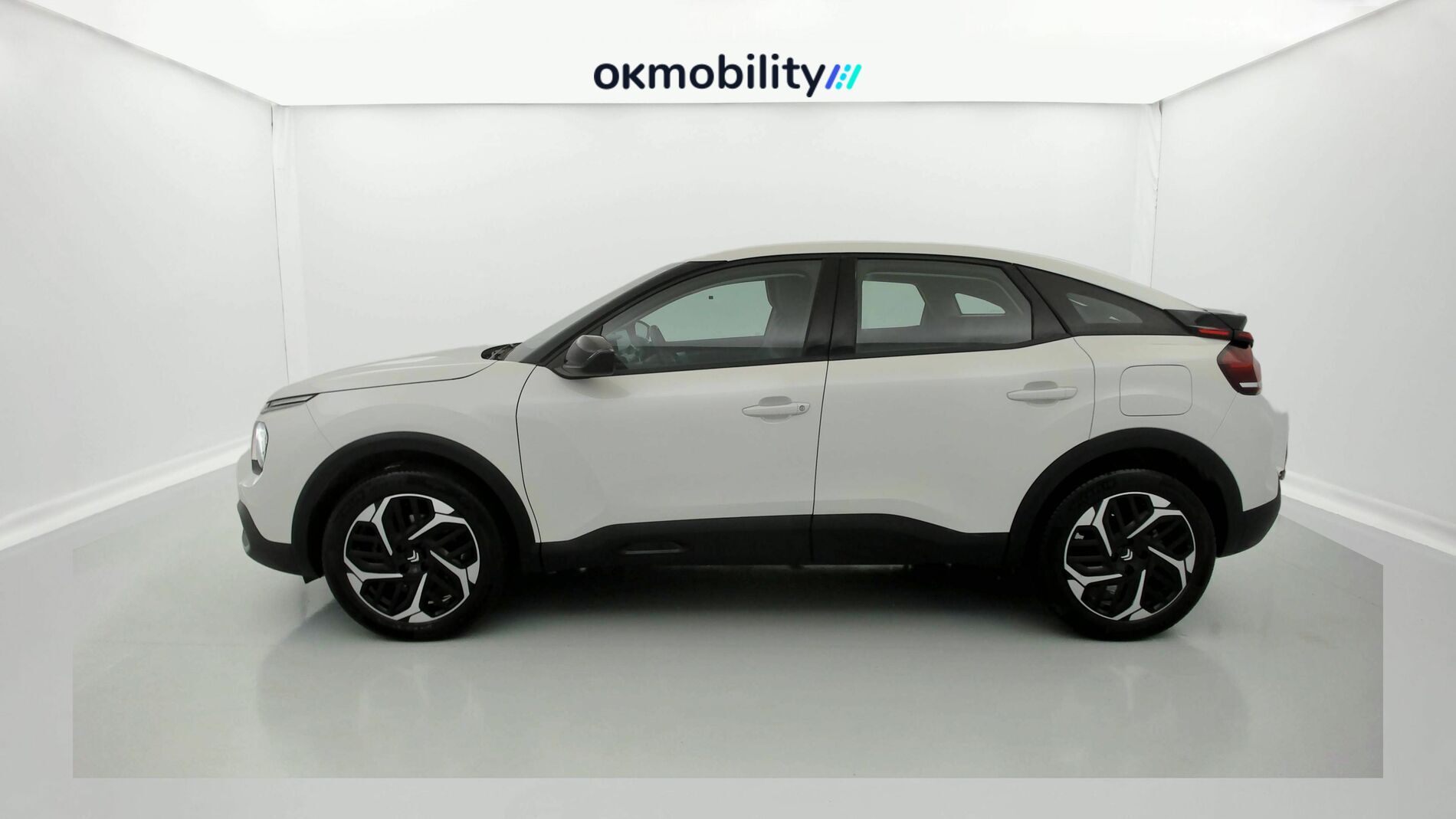 citroen c4 feel pack 1.2 PURETECH 130 2023 blanco nacarado 8