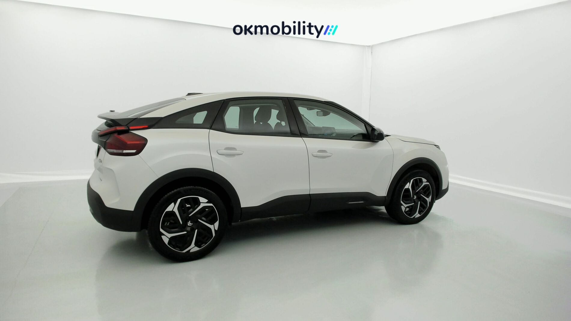 citroen c4 feel pack 1.2 PURETECH 130 2023 blanco nacarado 13