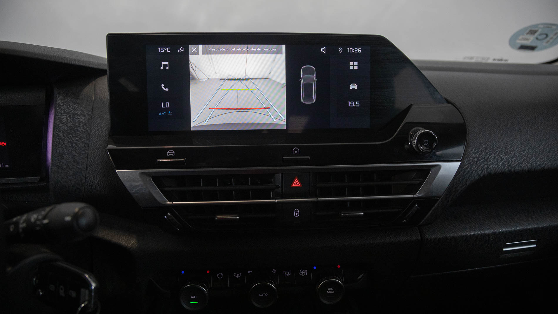 citroen c4 feel pack 1.2 PURETECH 130 2023 negro perla nera 18