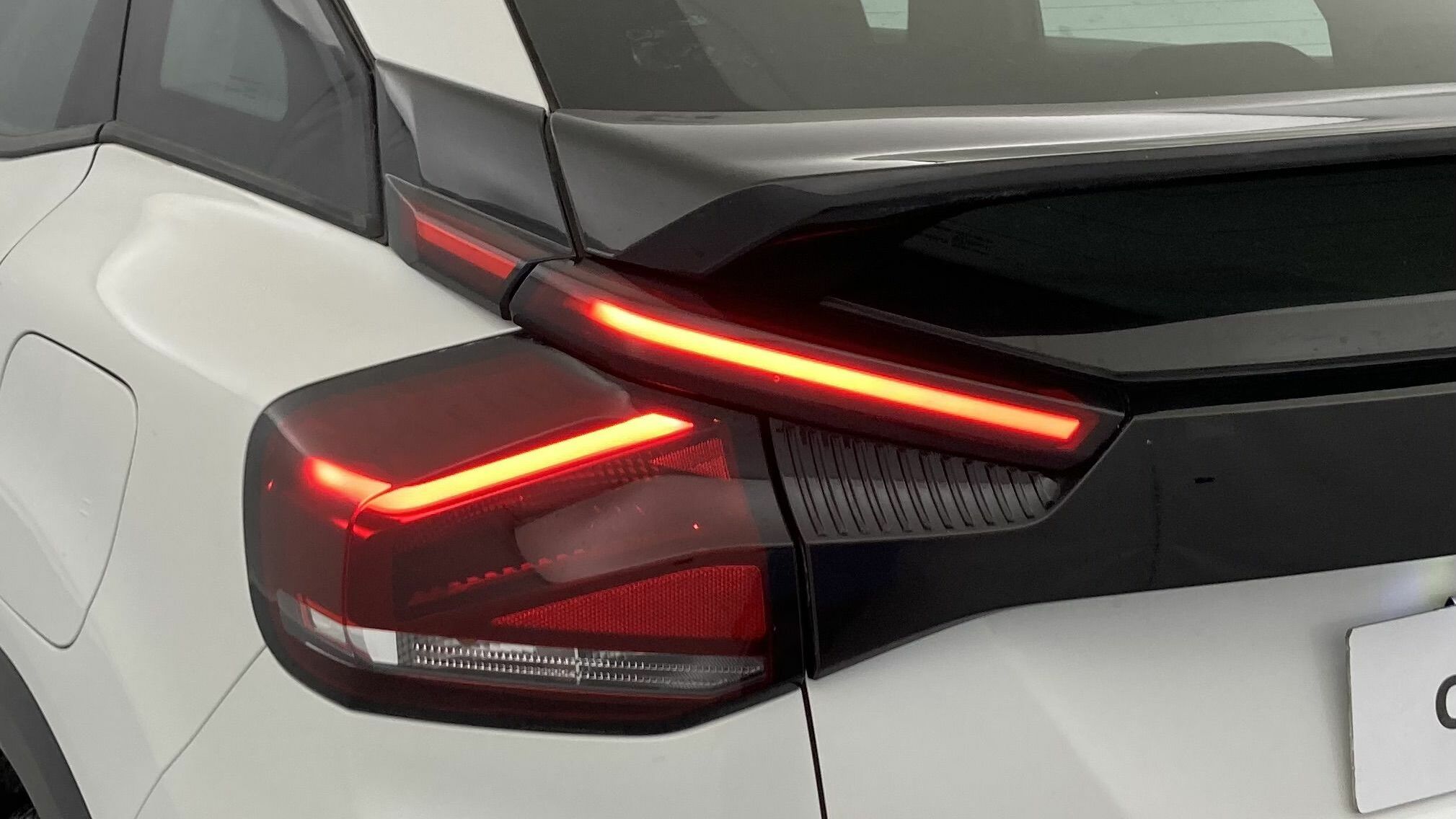 citroen c4 feel pack 1.2 PURETECH 130 2023 blanco nacarado 30