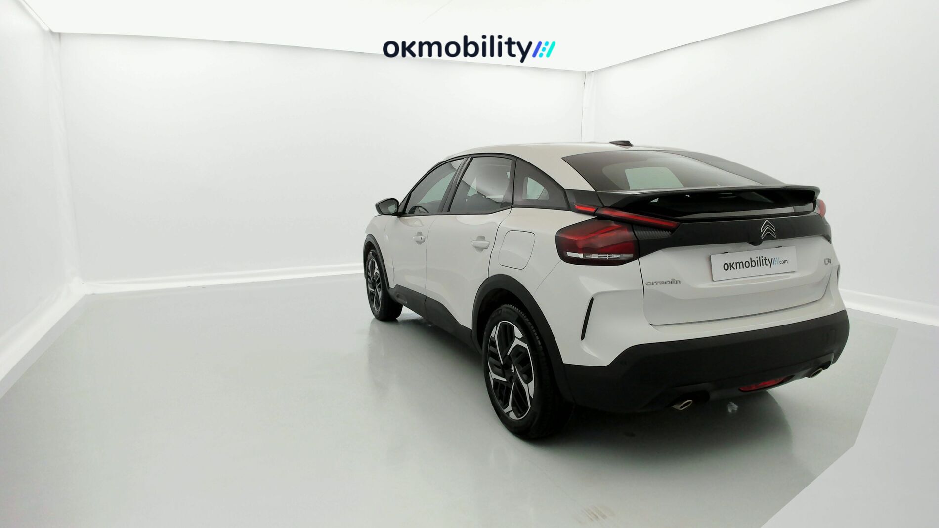 citroen c4 feel pack 1.2 PURETECH 130 2023 blanco nacarado 10