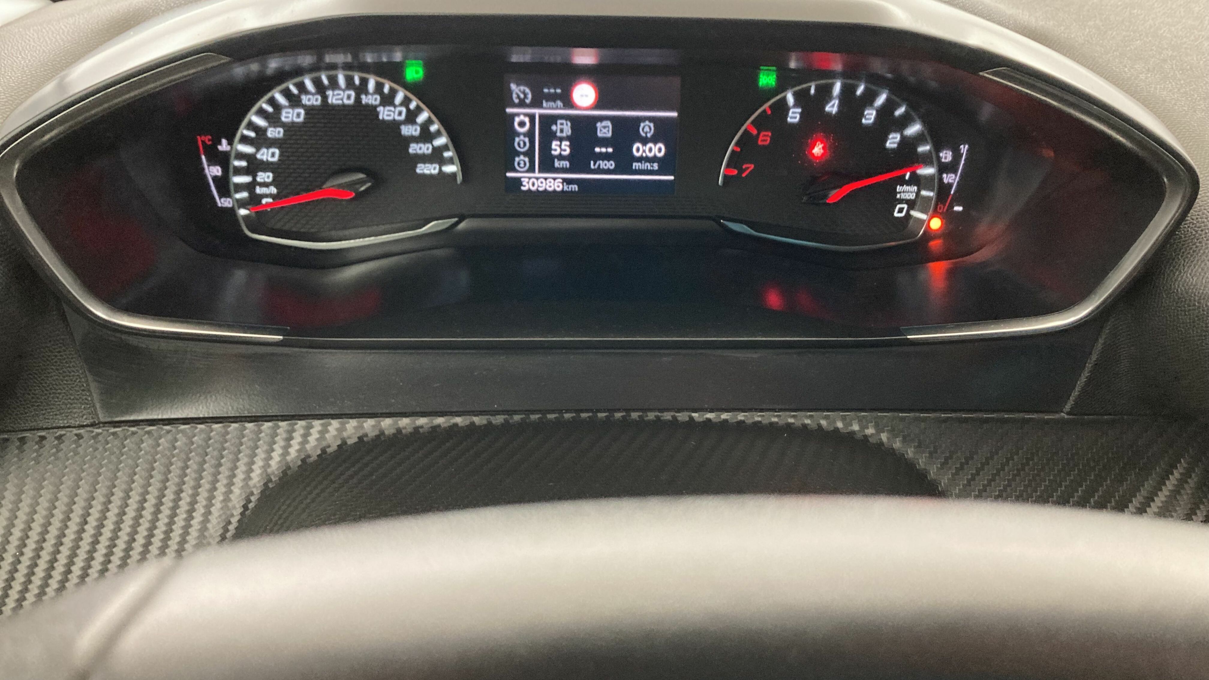 peugeot 208 allure 1.2 PURETECH 100 2023 gris platino 15
