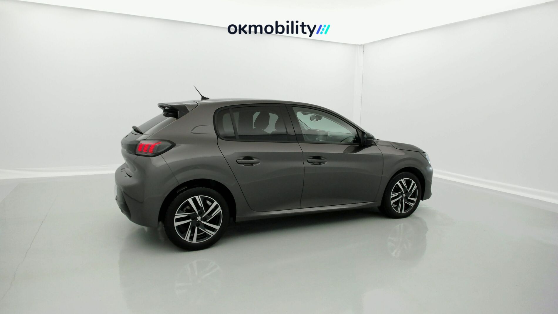 peugeot 208 allure 1.2 PURETECH 100 2023 gris platino 10