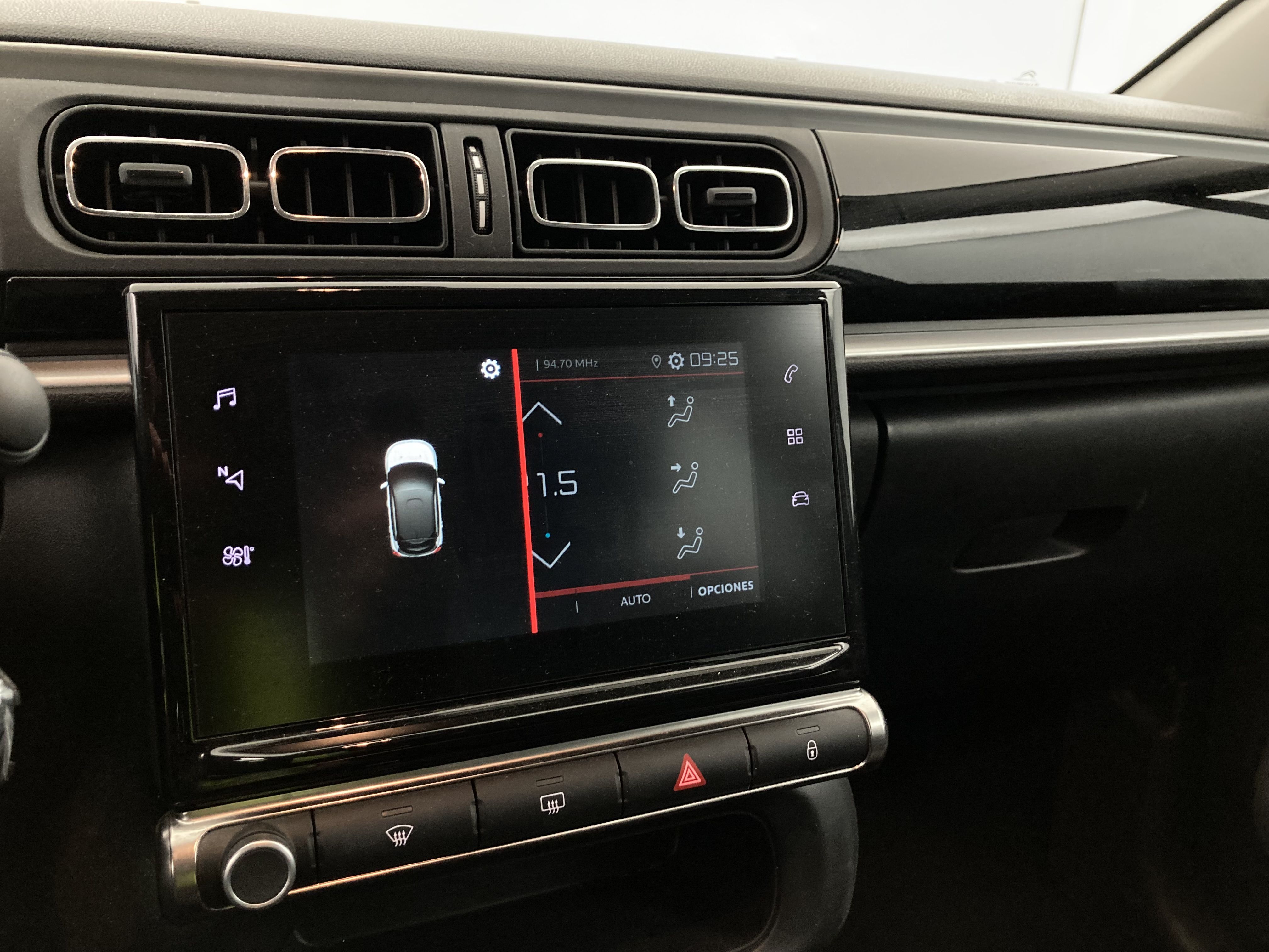 citroen c3 origin max 1.2 PURETECH 83 2024 negro perla nera 15