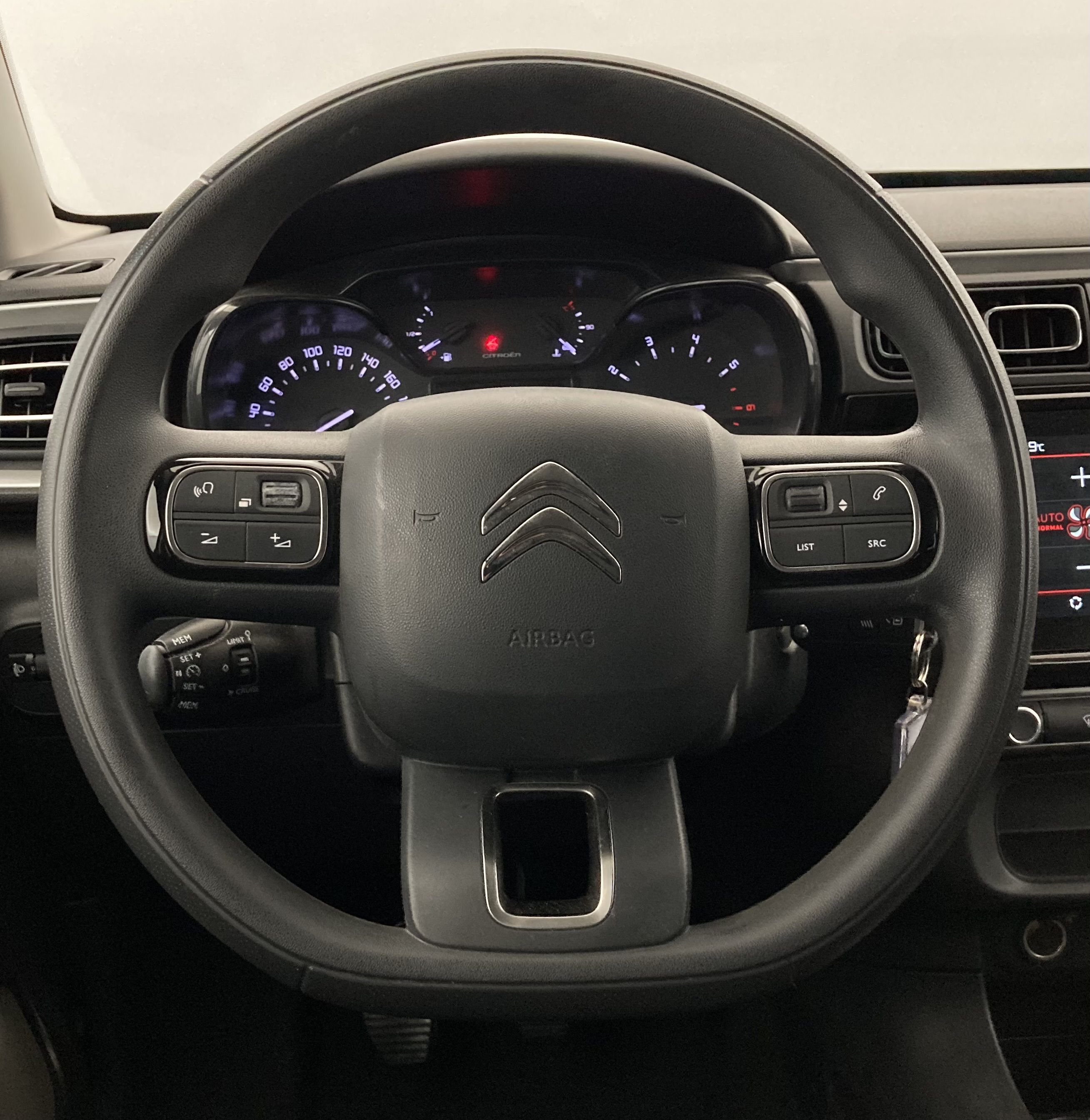 citroen c3 origin max 1.2 PURETECH 83 2024 negro perla nera 24