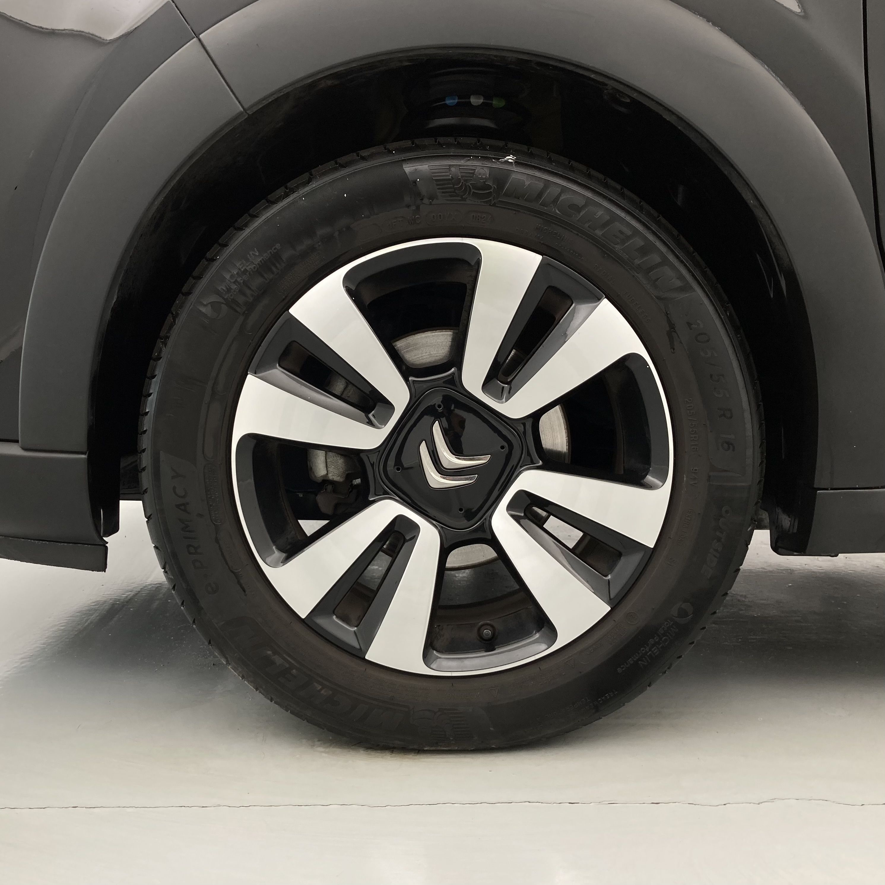 citroen c3 origin max 1.2 PURETECH 83 2024 negro perla nera 29