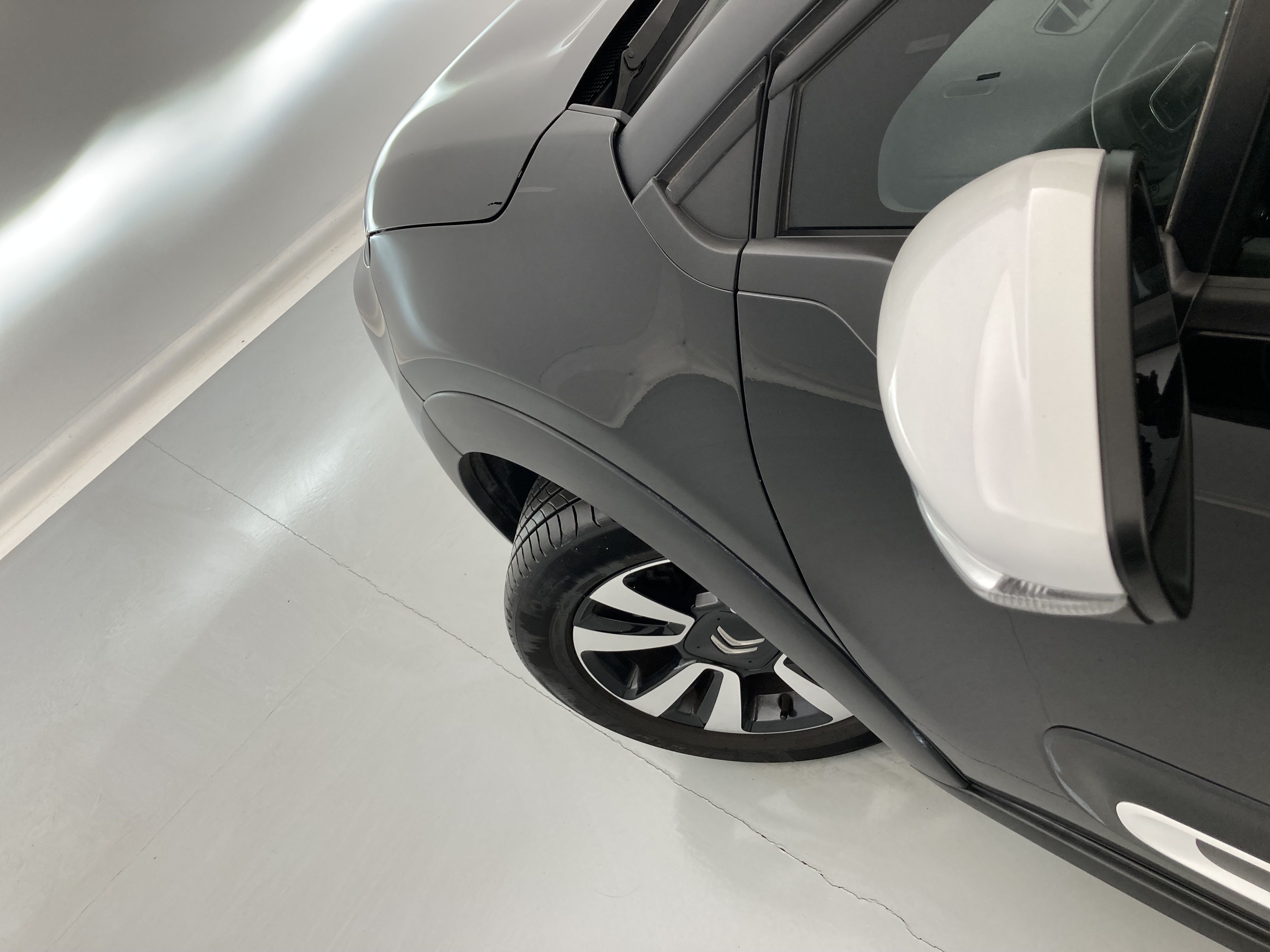 citroen c3 origin max 1.2 PURETECH 83 2024 negro perla nera 31