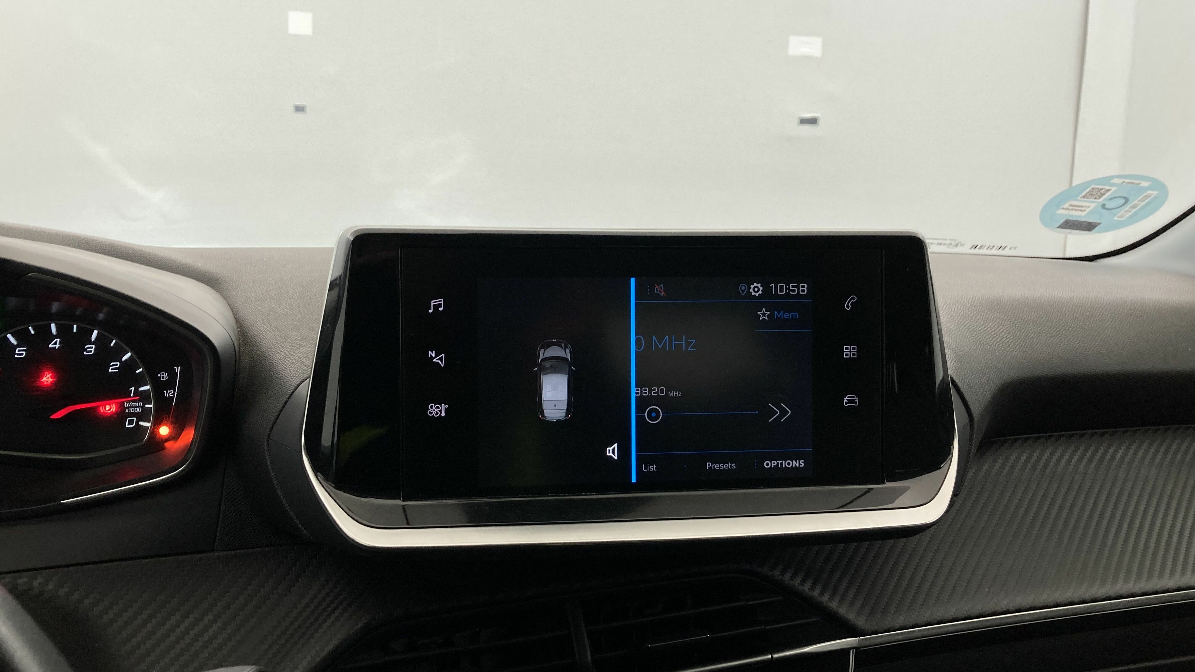 peugeot 208 allure 1.2 PURETECH 100 2023 blanco banquise 20