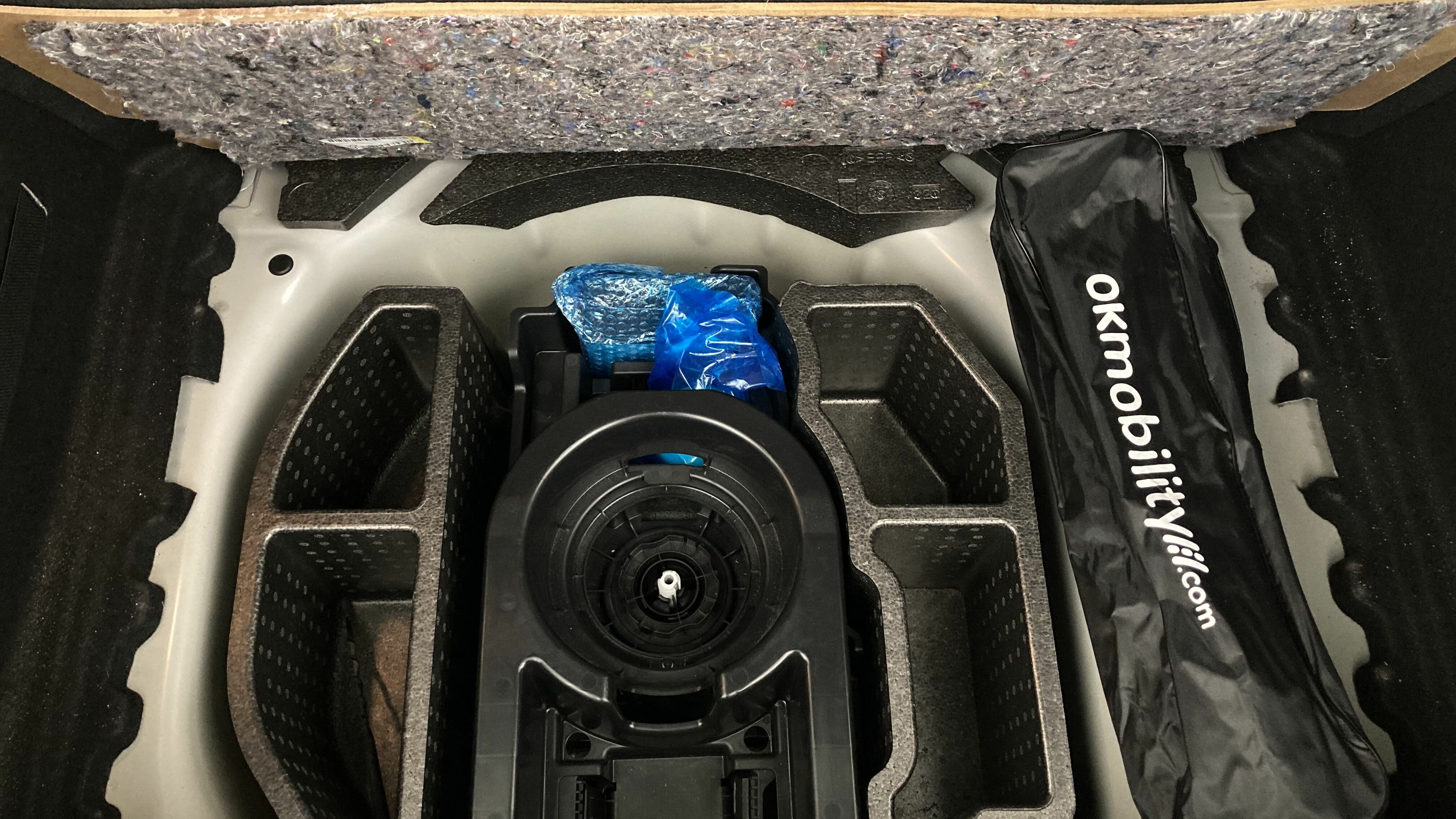 peugeot 208 allure 1.2 PURETECH 100 2023 blanco banquise 24