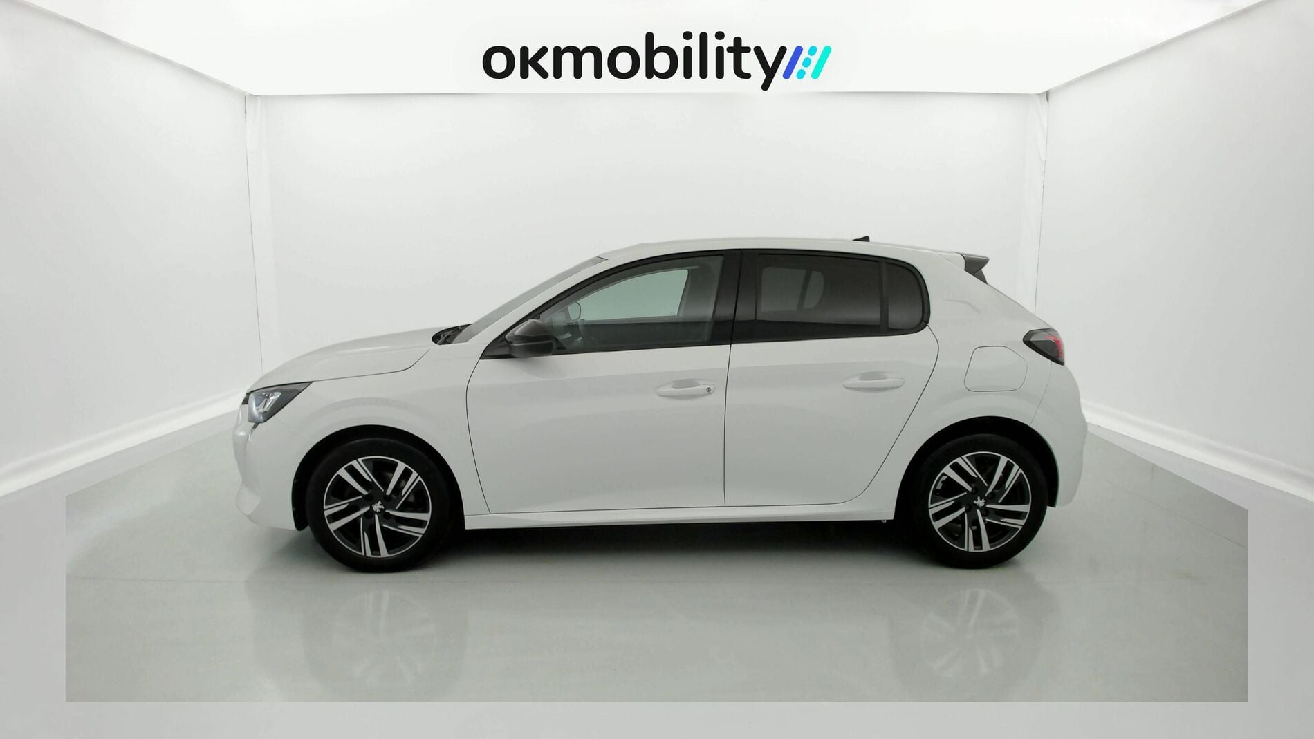 peugeot 208 allure 1.2 PURETECH 100 2023 blanco banquise 8