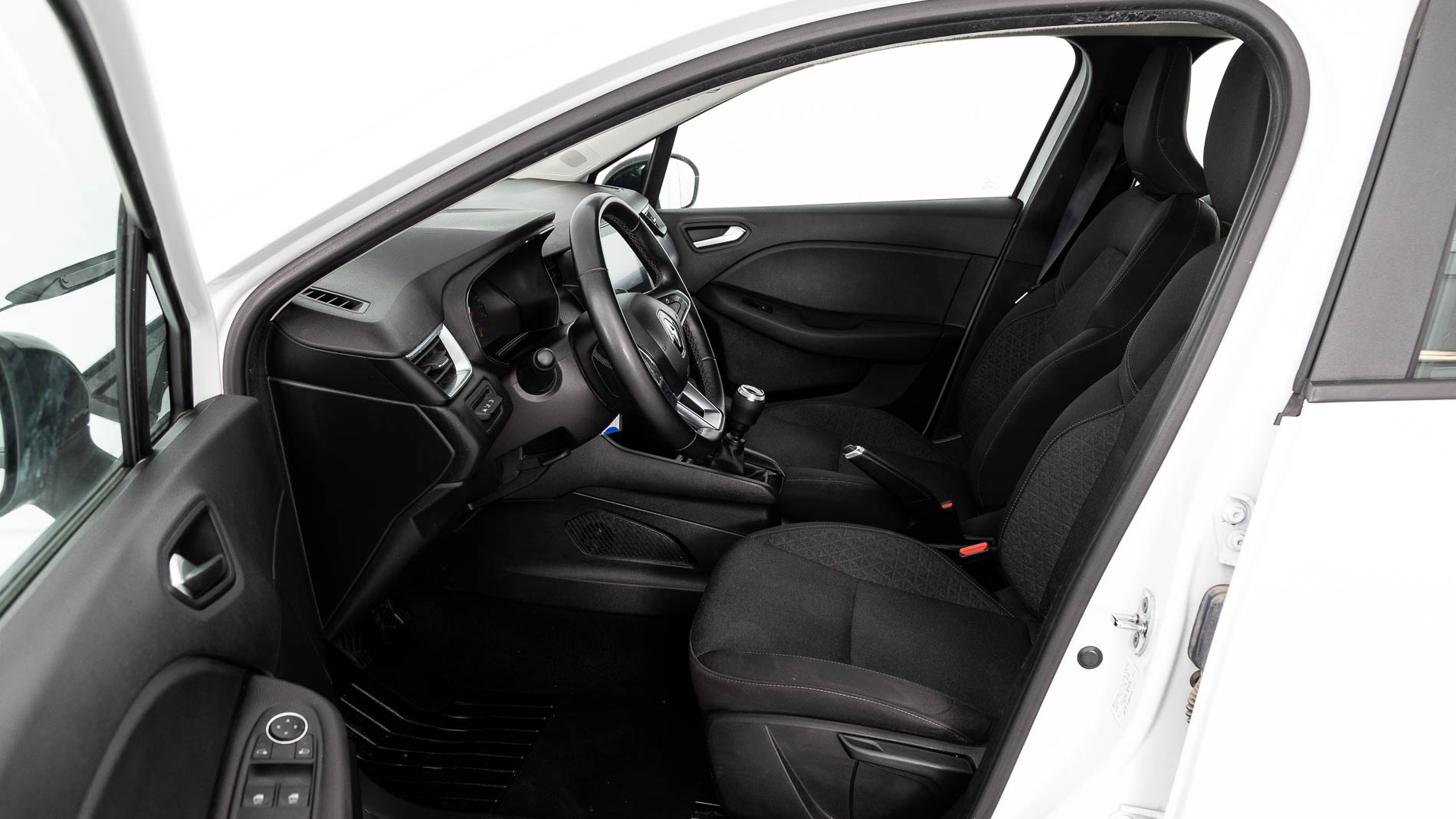 renault clio equilibre 1.0 TCE 90 2023 blanco glaciar 18