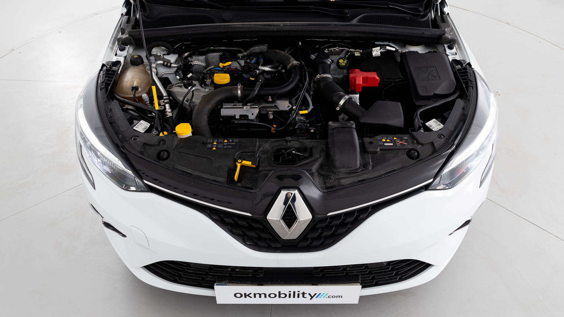 renault clio equilibre 1.0 TCE 90 2023 blanco glaciar 31