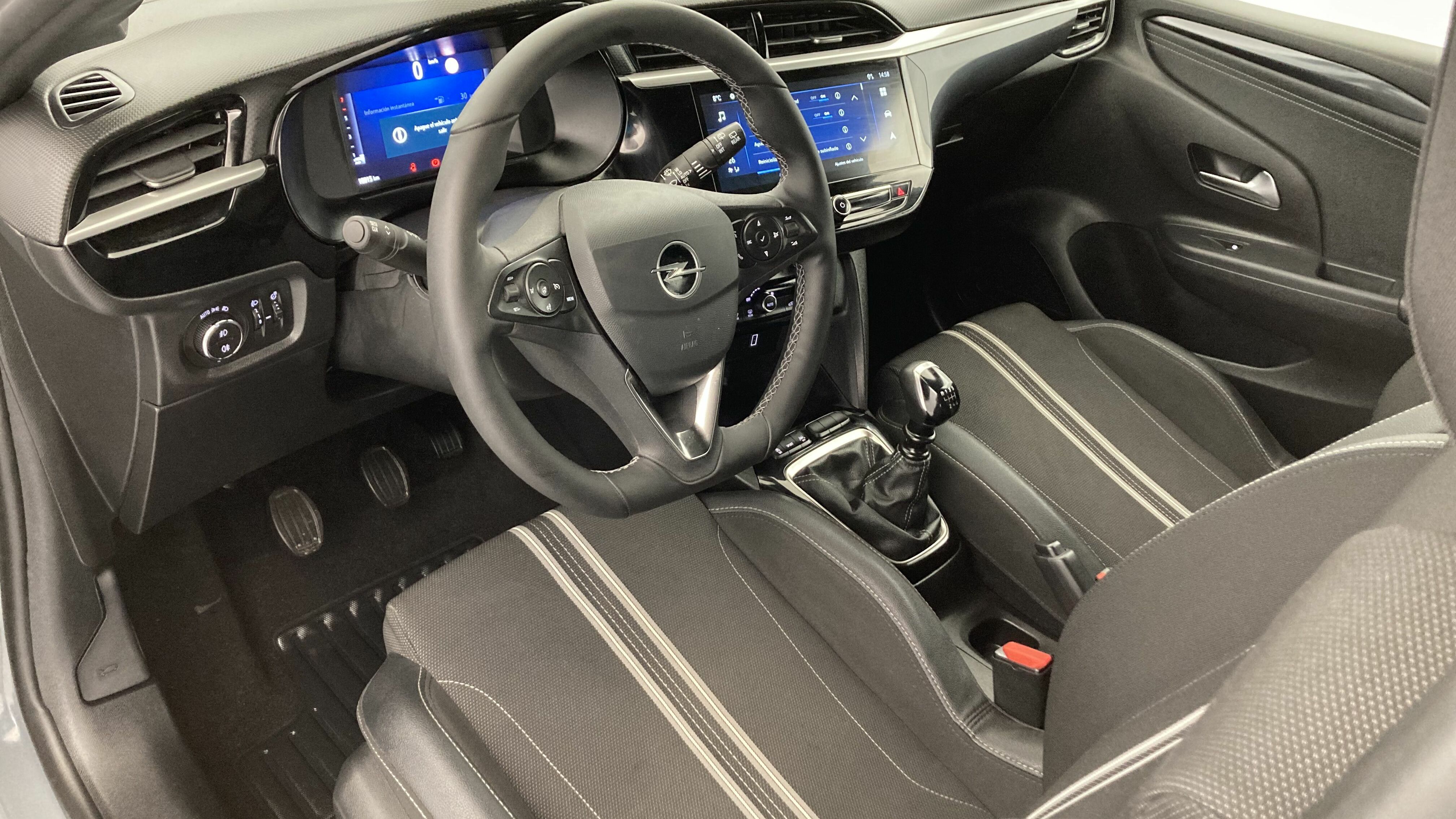 opel corsa gs 1.2T 100 2024 grifik grey 12