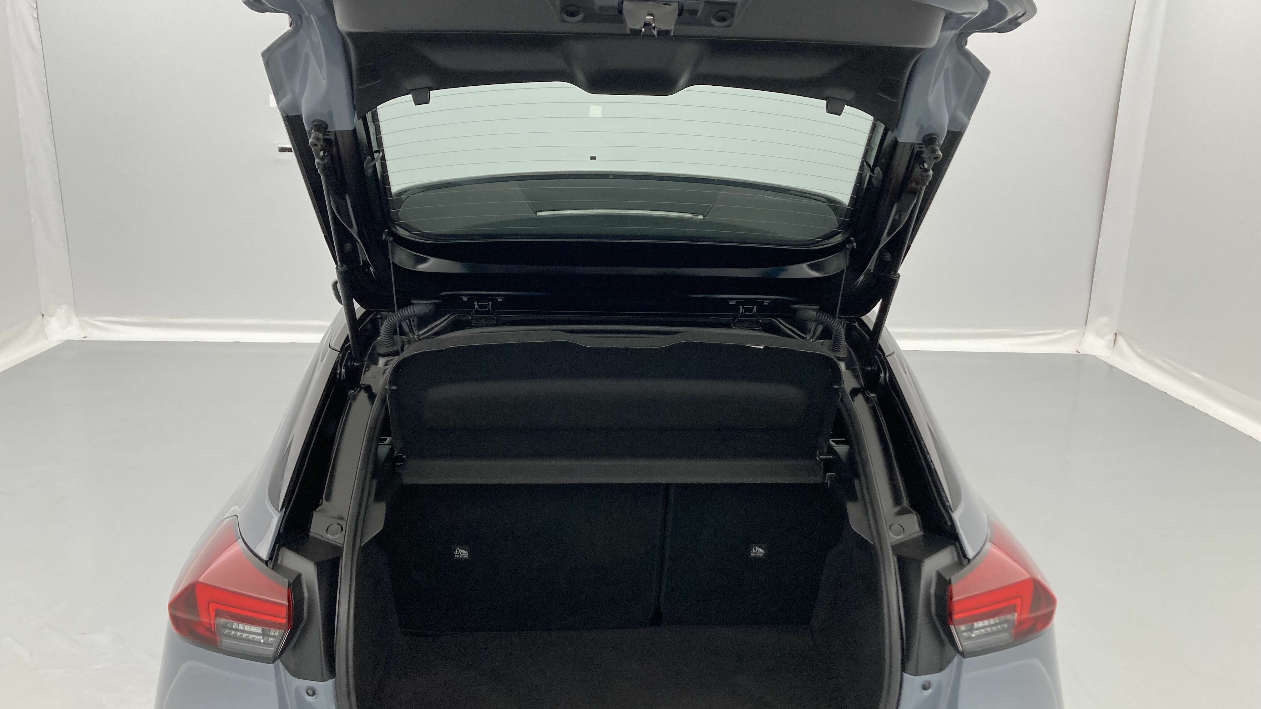 opel corsa gs 1.2T 100 2024 grifik grey 18