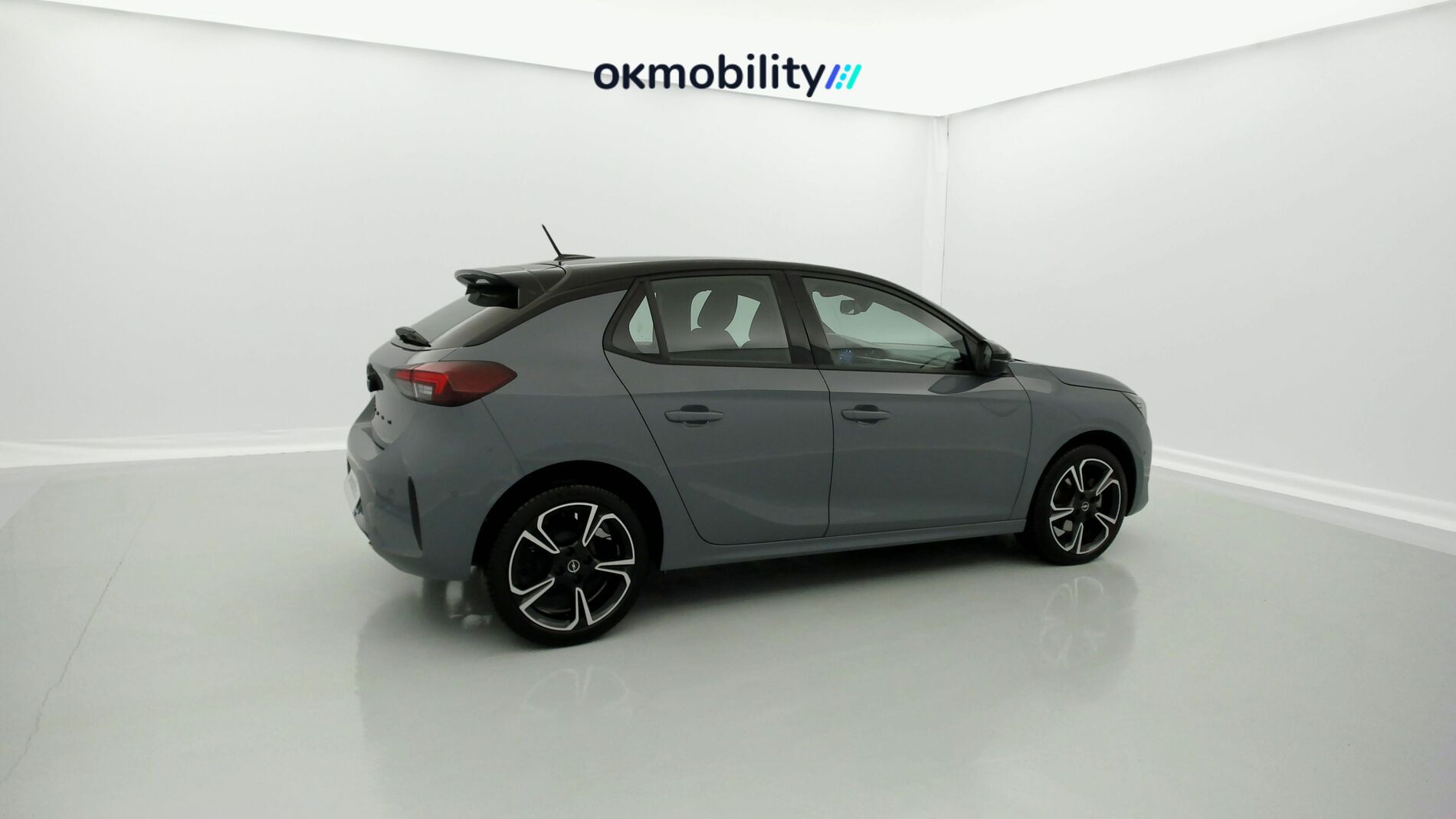 opel corsa gs 1.2T 100 2024 grifik grey 10