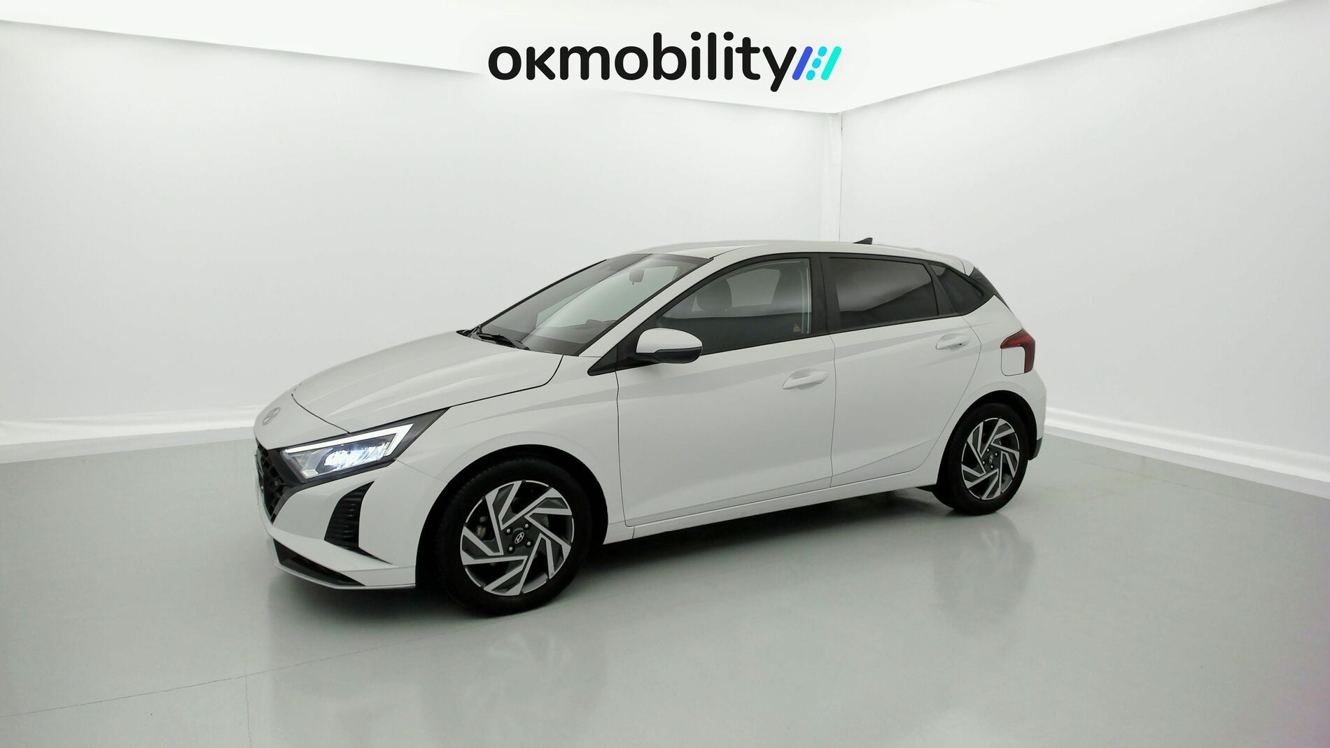 hyundai i20 klass 1.0 TGDI 100 2024 atlas white 5