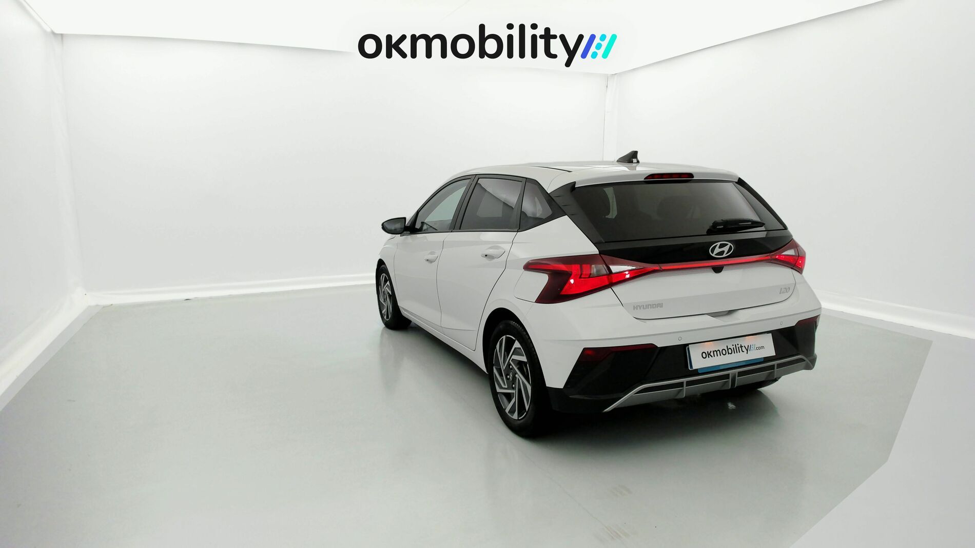 hyundai i20 klass 1.0 TGDI 100 2024 atlas white 9