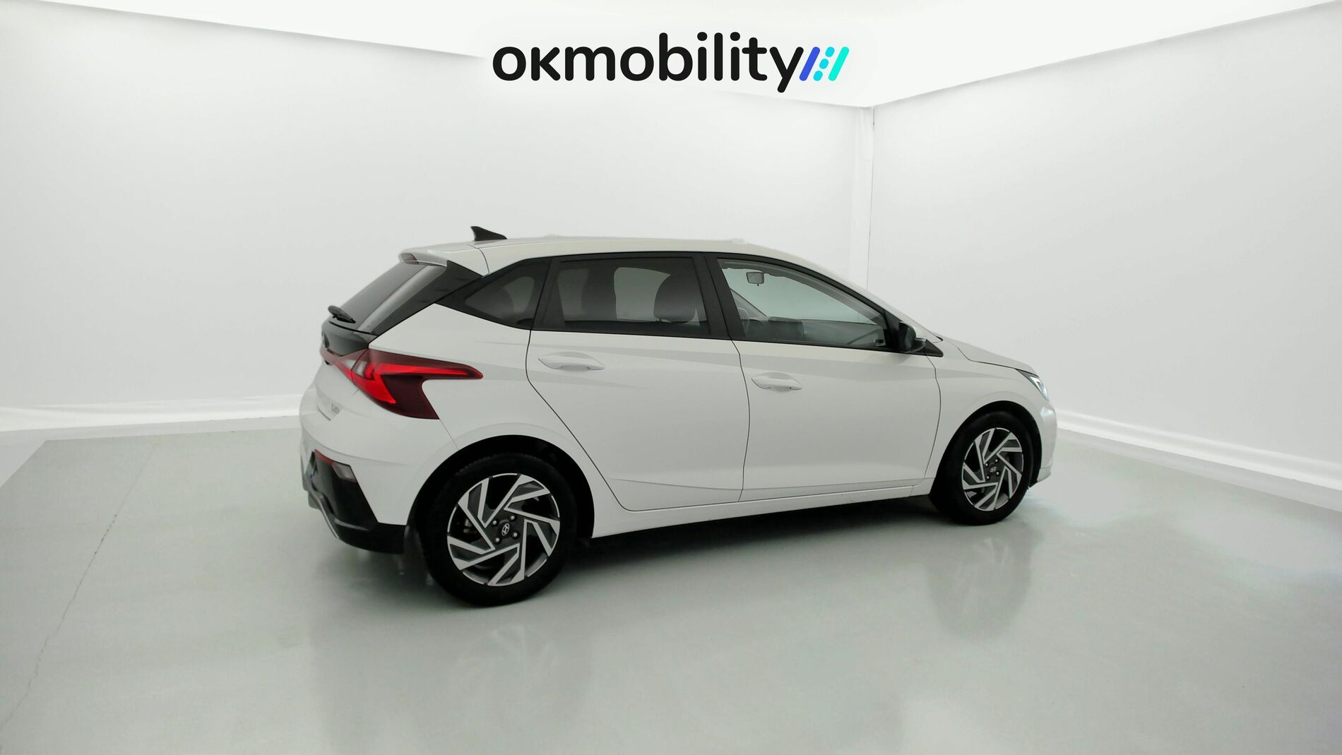 hyundai i20 klass 1.0 TGDI 100 2024 atlas white 12