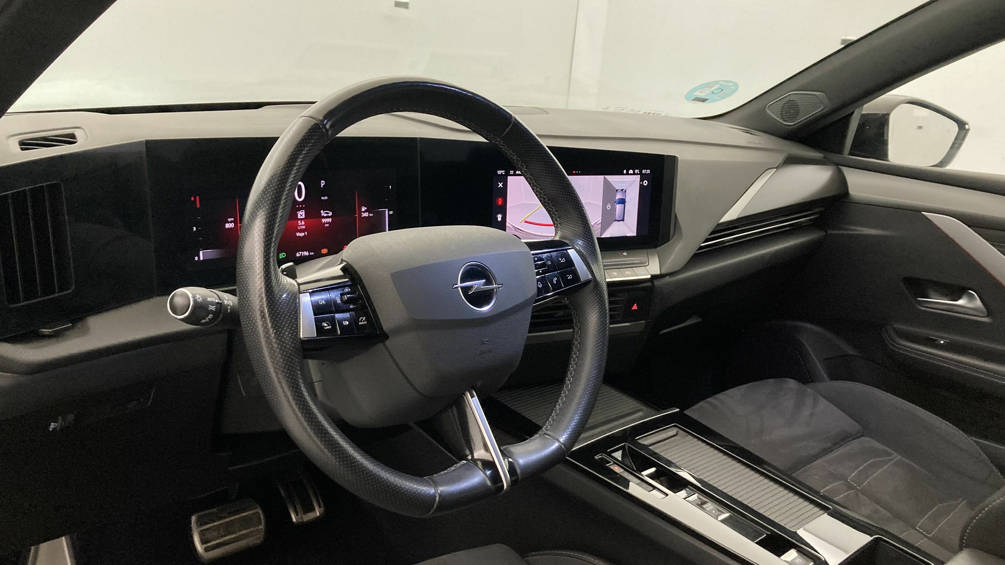 opel astra gs line 1.5D 130 AT 2022 vulkan grey / negro 14