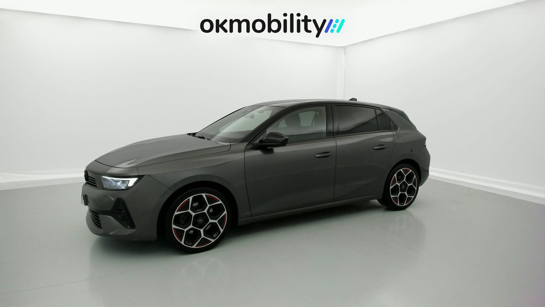 opel astra gs line 1.5D 130 AT 2022 vulkan grey / negro 4