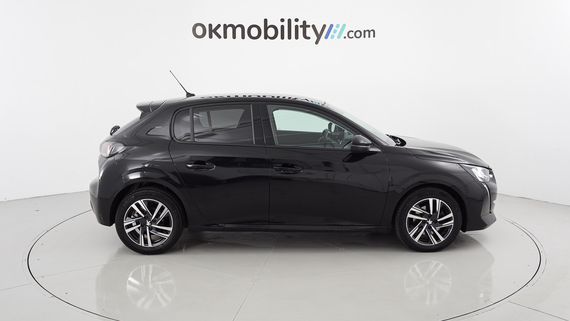 peugeot 208 allure 1.2 PURETECH 100 2023 negro perla nera (metalizado) 2