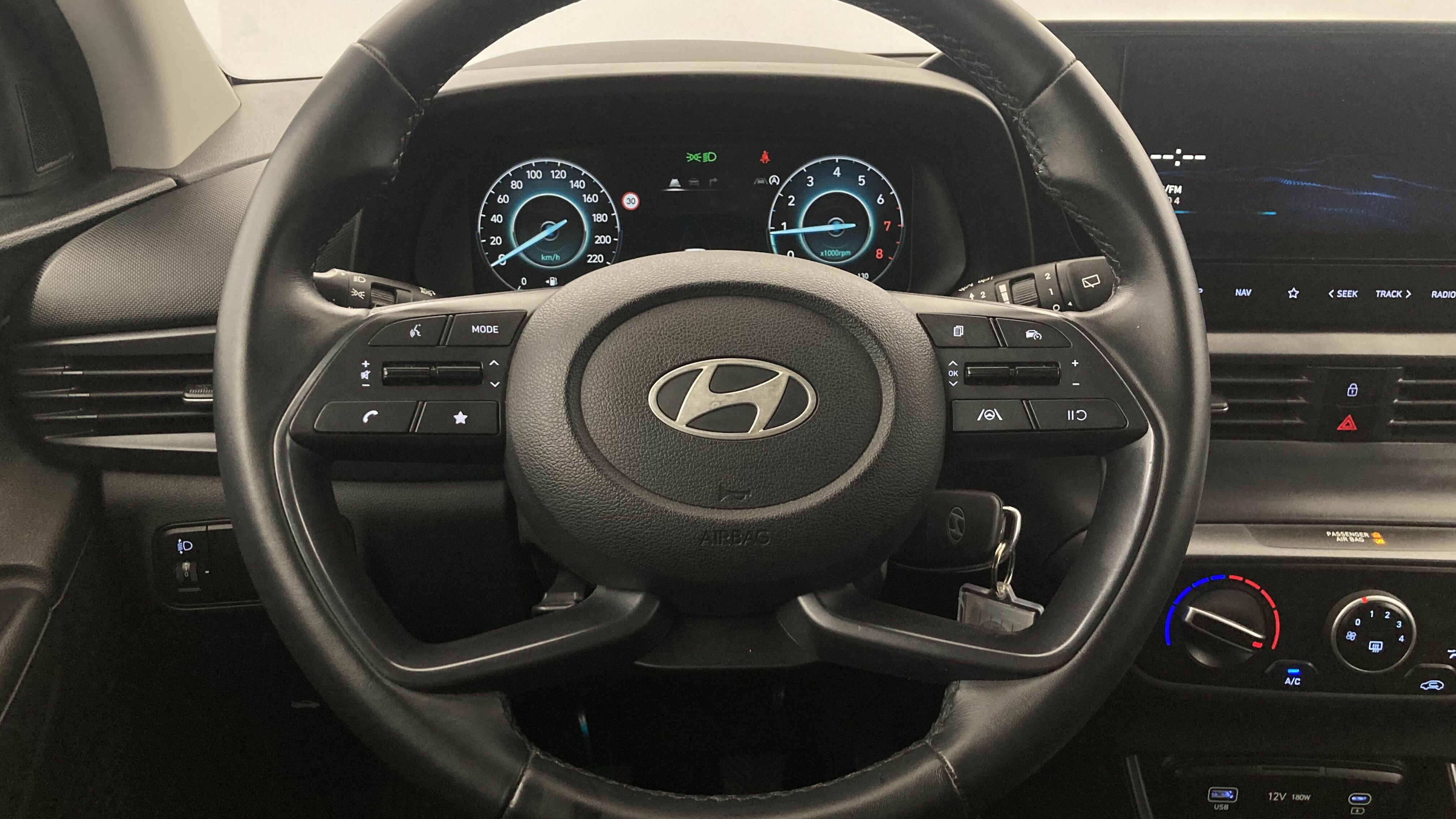 hyundai i20 klass 1.0 TGDI 100 2024 aurora gray 16