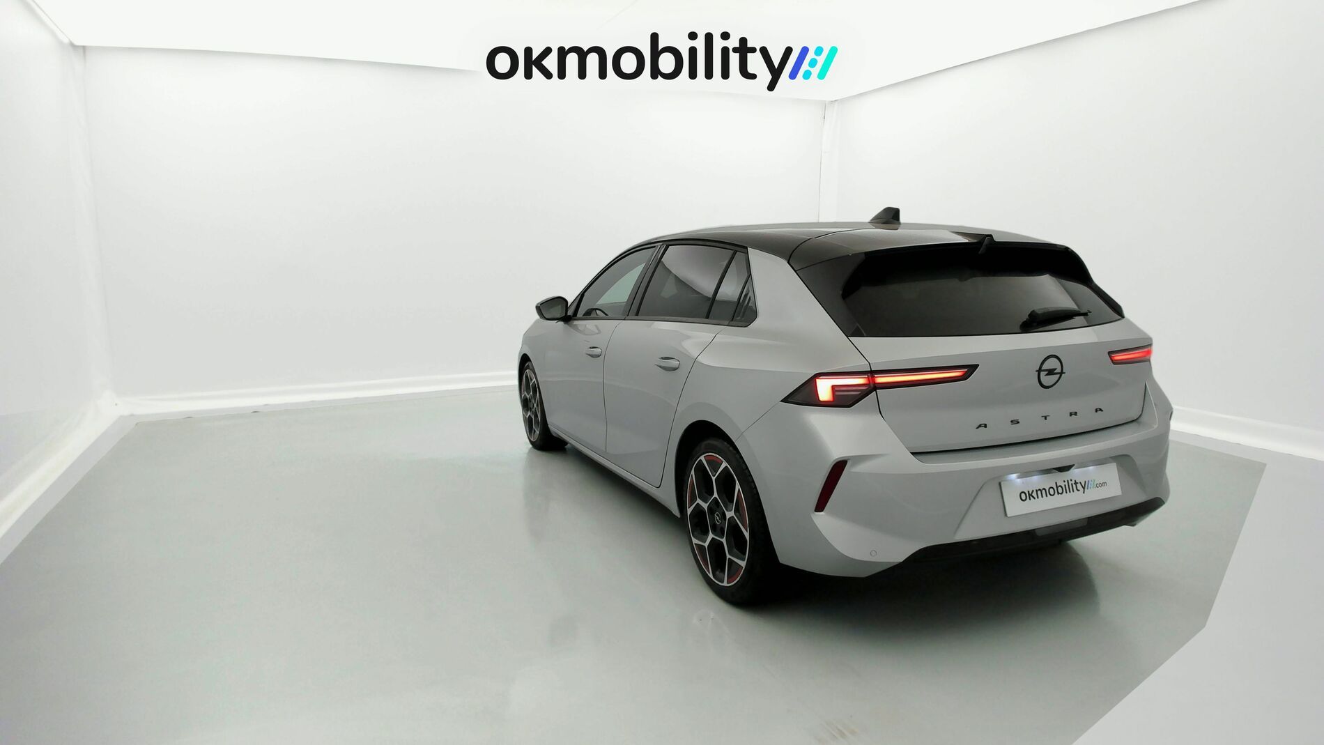 opel astra gs line 1.2 130 AT 2022 kristall silver 9