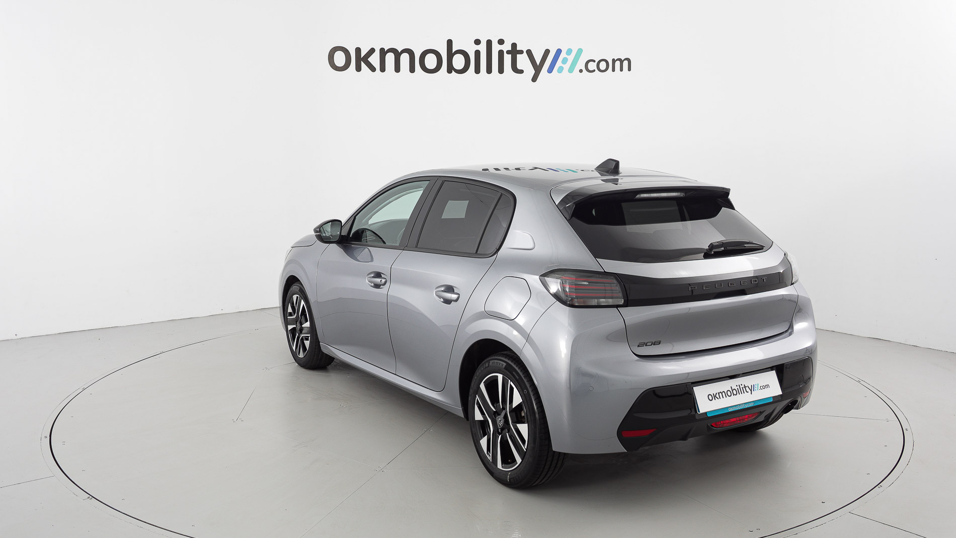 peugeot 208 allure 1.2 PURETECH 100 2024 gris artense 10