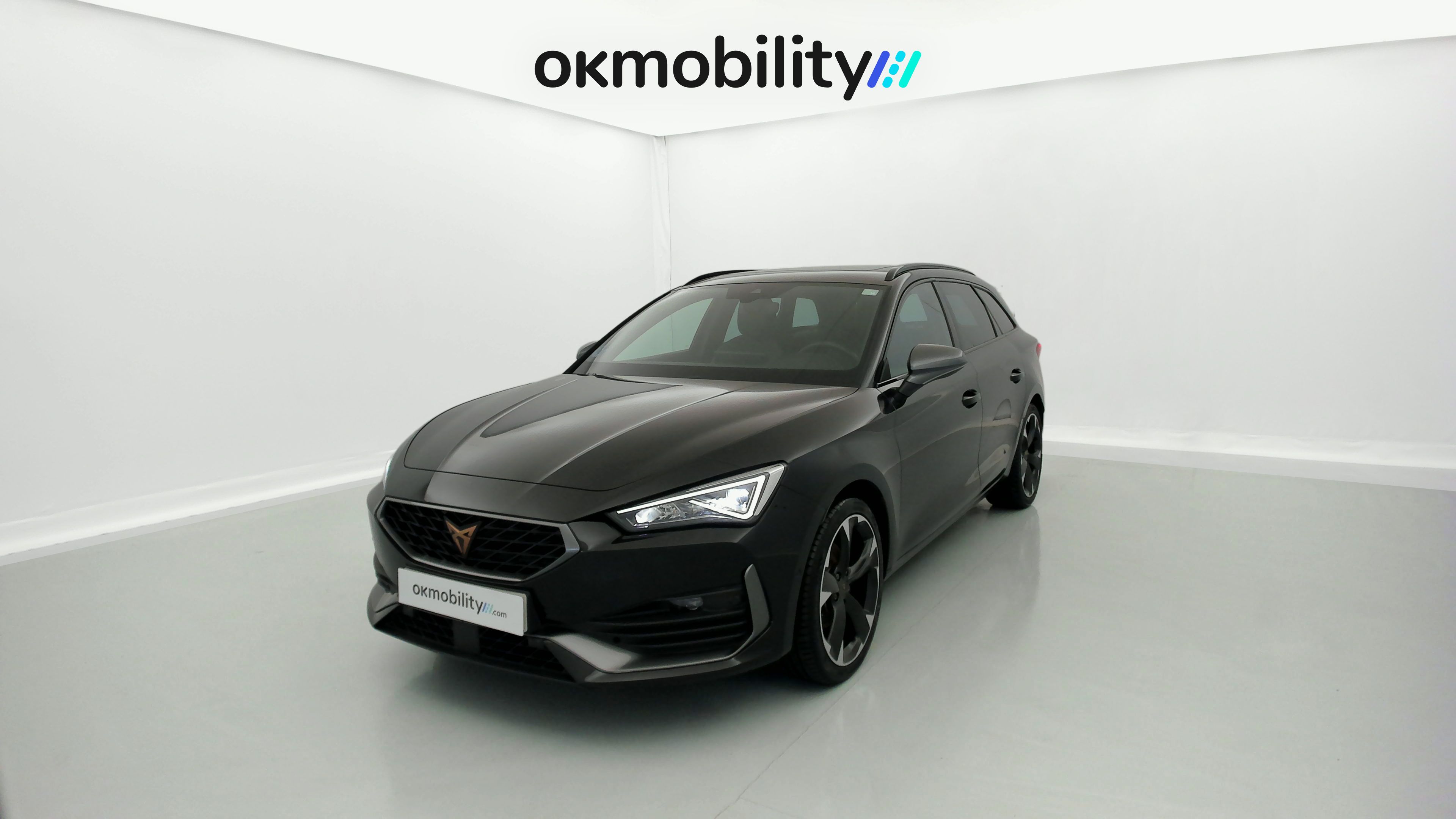 cupra leon st nv 1.5 ETSI 150 DSG 2024 negro midnight 1