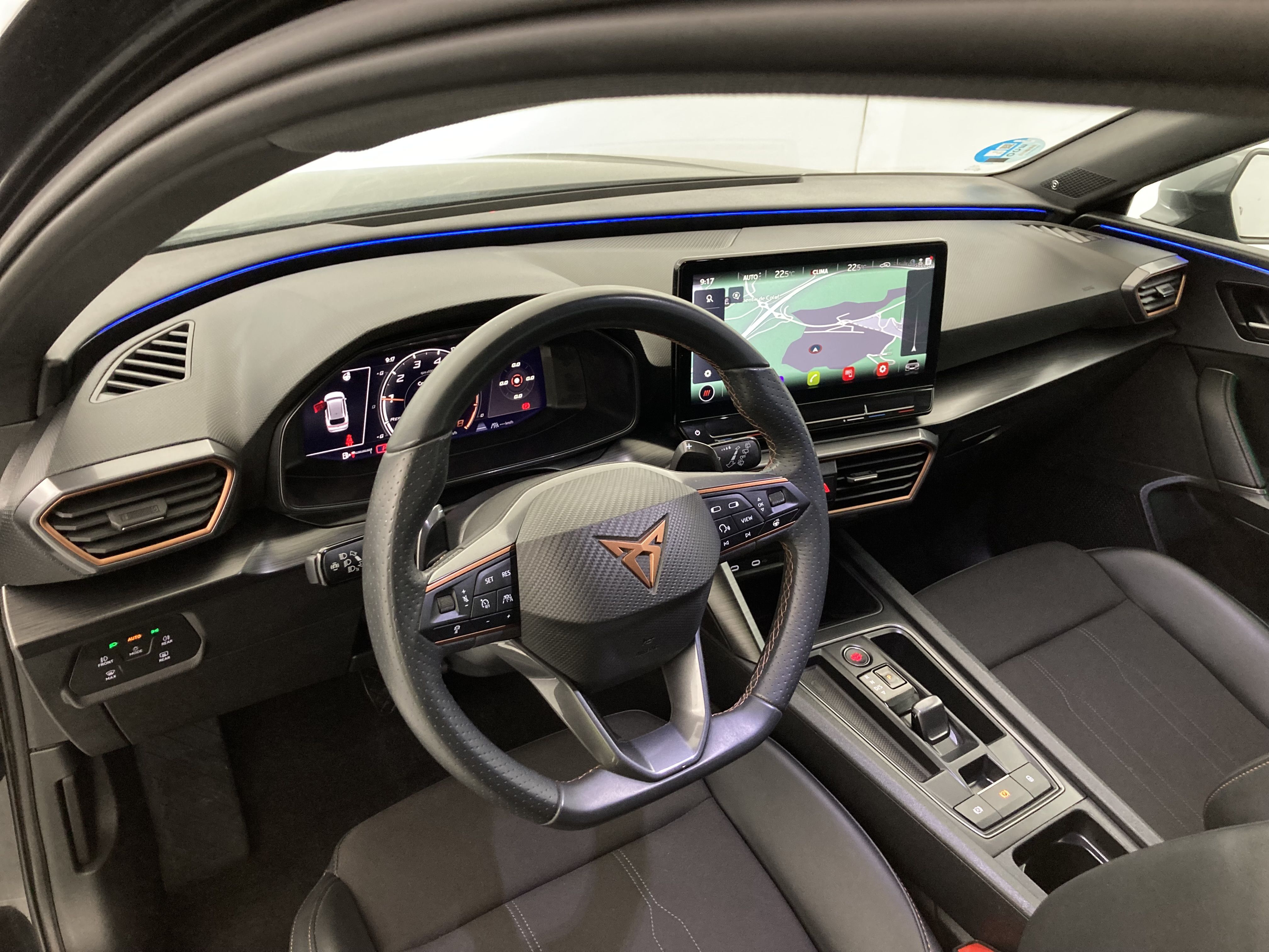 cupra leon st nv 1.5 ETSI 150 DSG 2024 negro midnight 20