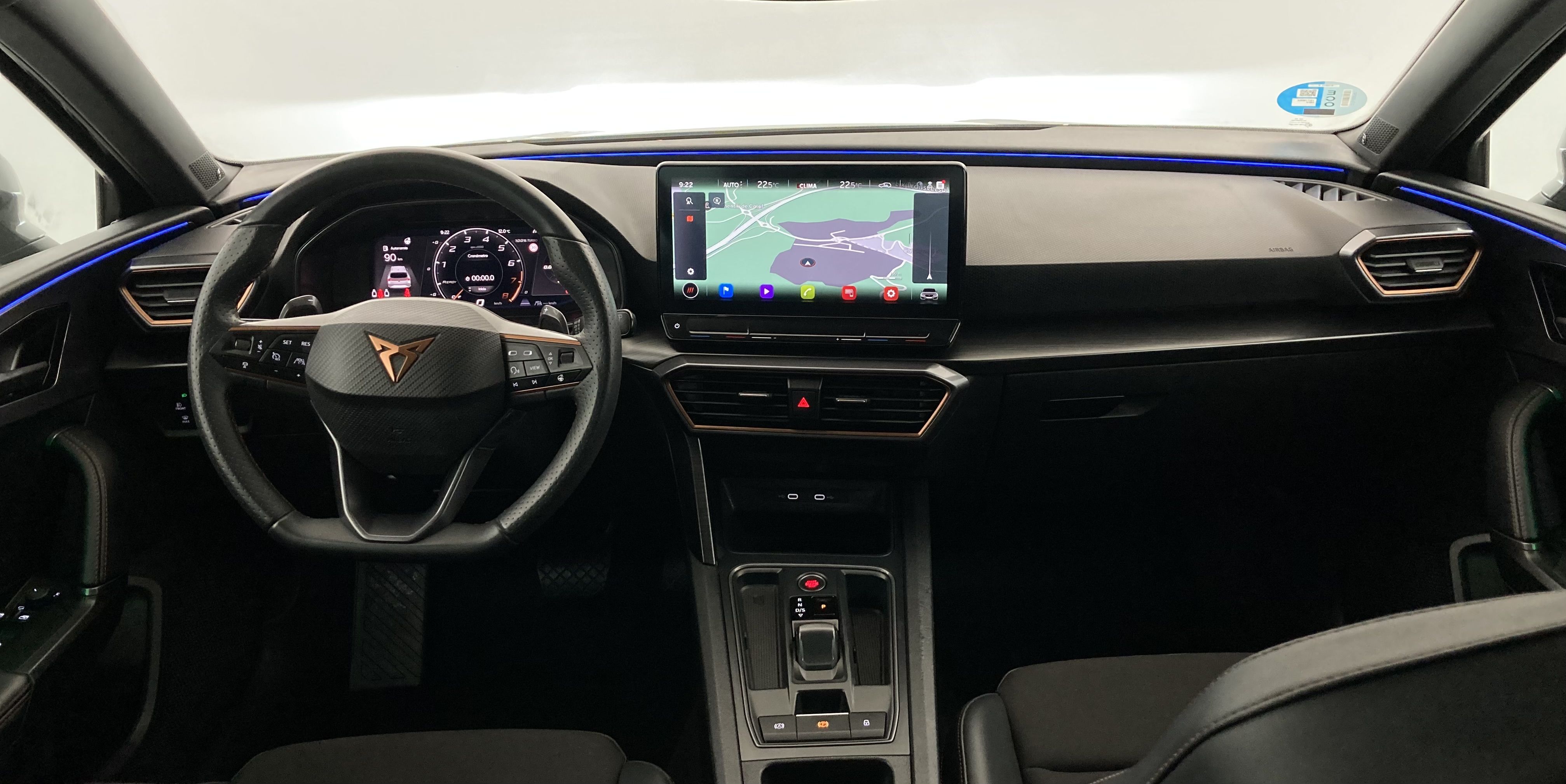 cupra leon st nv 1.5 ETSI 150 DSG 2024 negro midnight 31