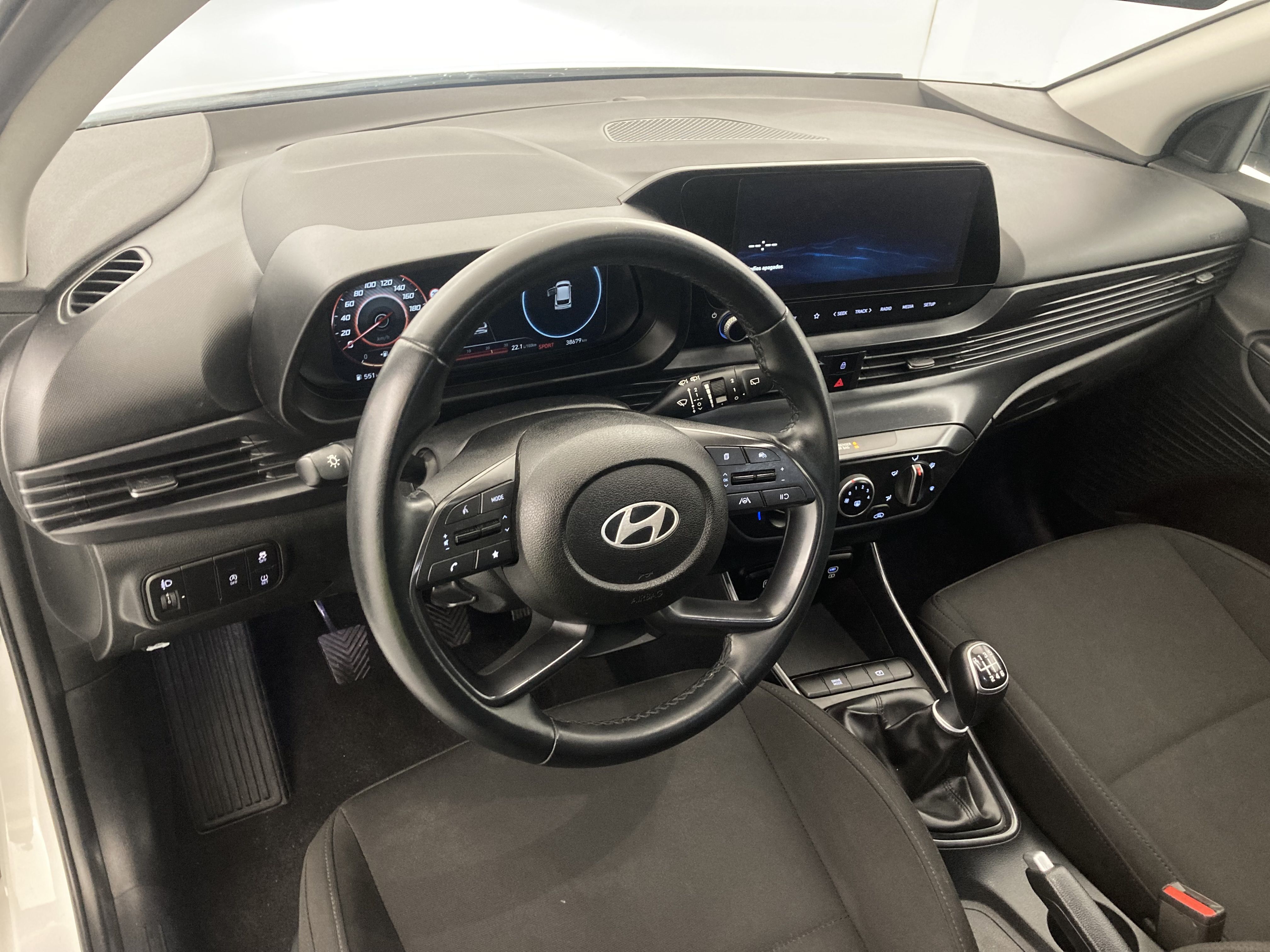 hyundai i20 klass 1.0 TGDI 100 2024 atlas white 22