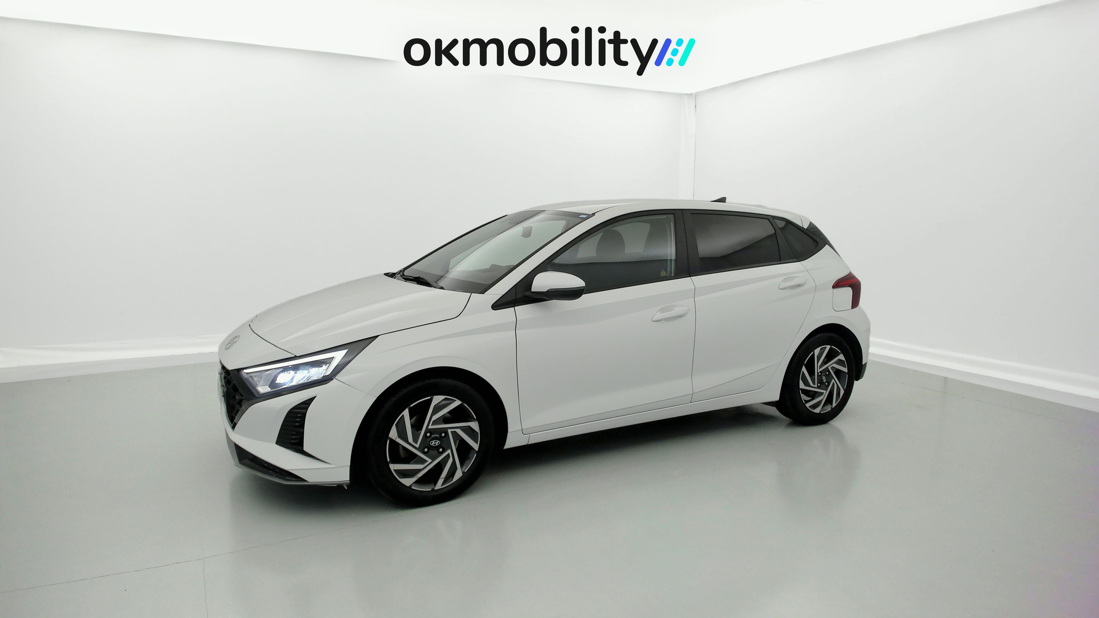 hyundai i20 klass 1.0 TGDI 100 2024 atlas white 5