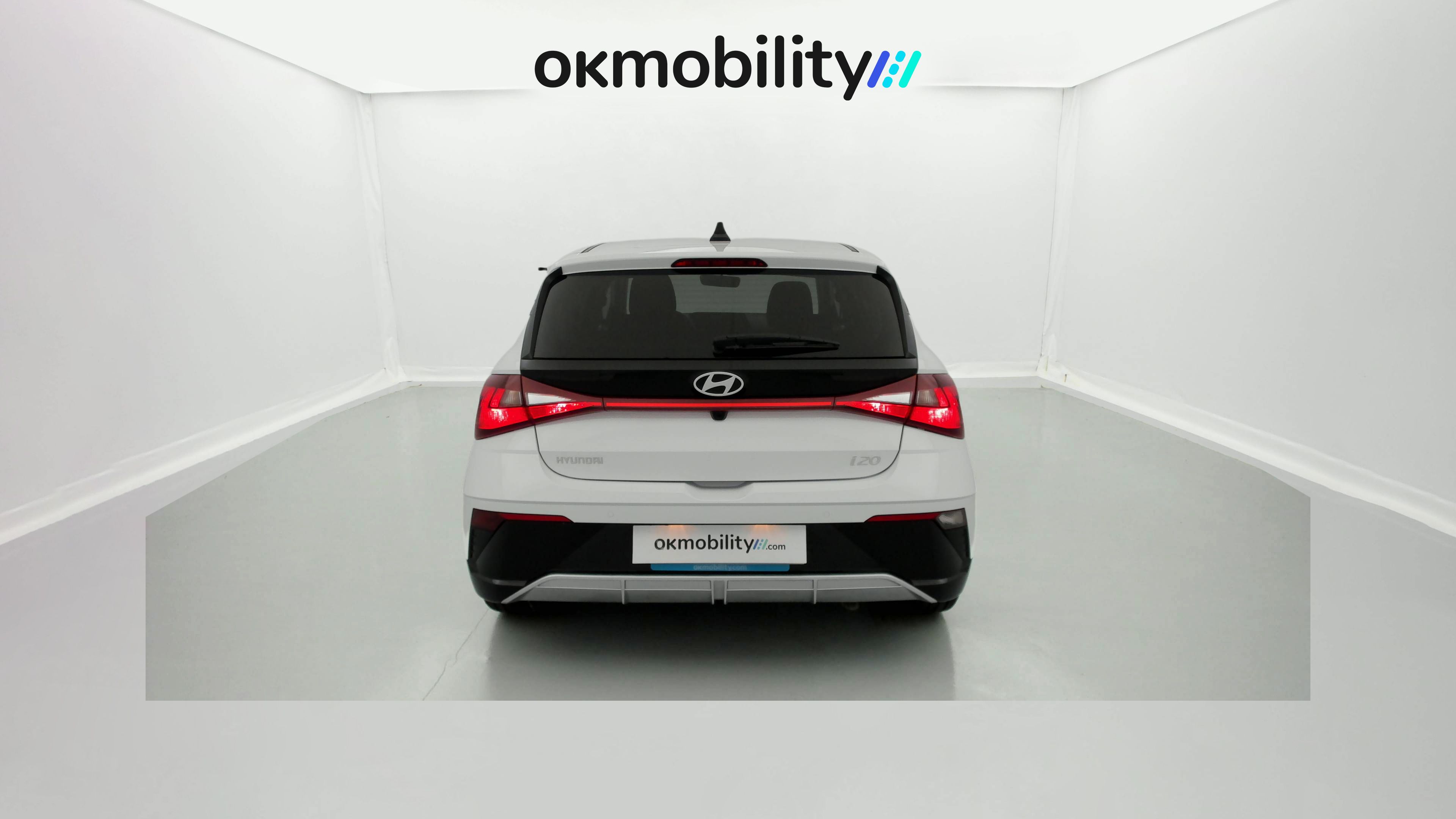 hyundai i20 klass 1.0 TGDI 100 2024 atlas white 10