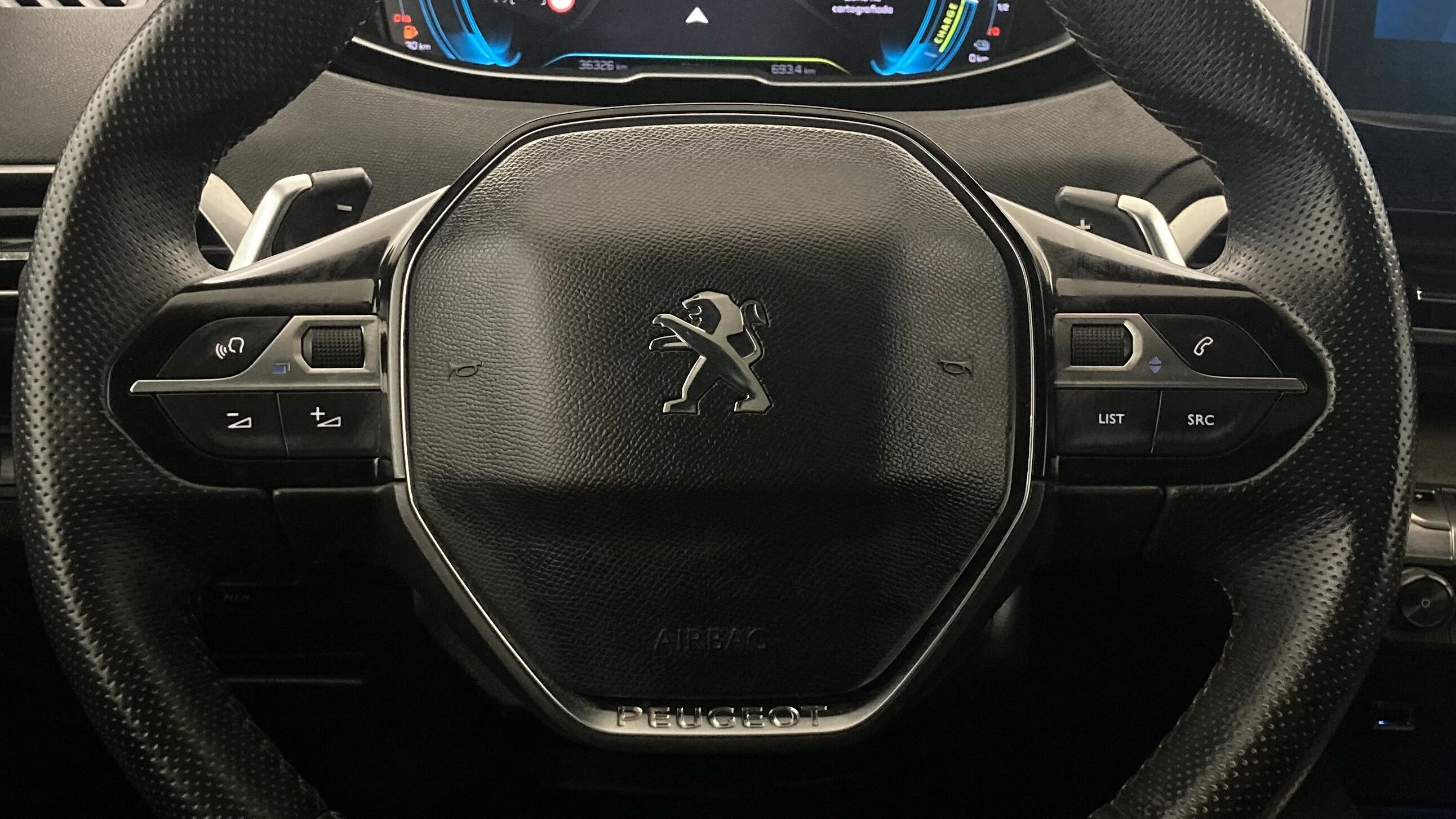 peugeot 3008 gt pack 1.6 HYBRID 300 EAT PHEV 2022 gris artense / negro 16