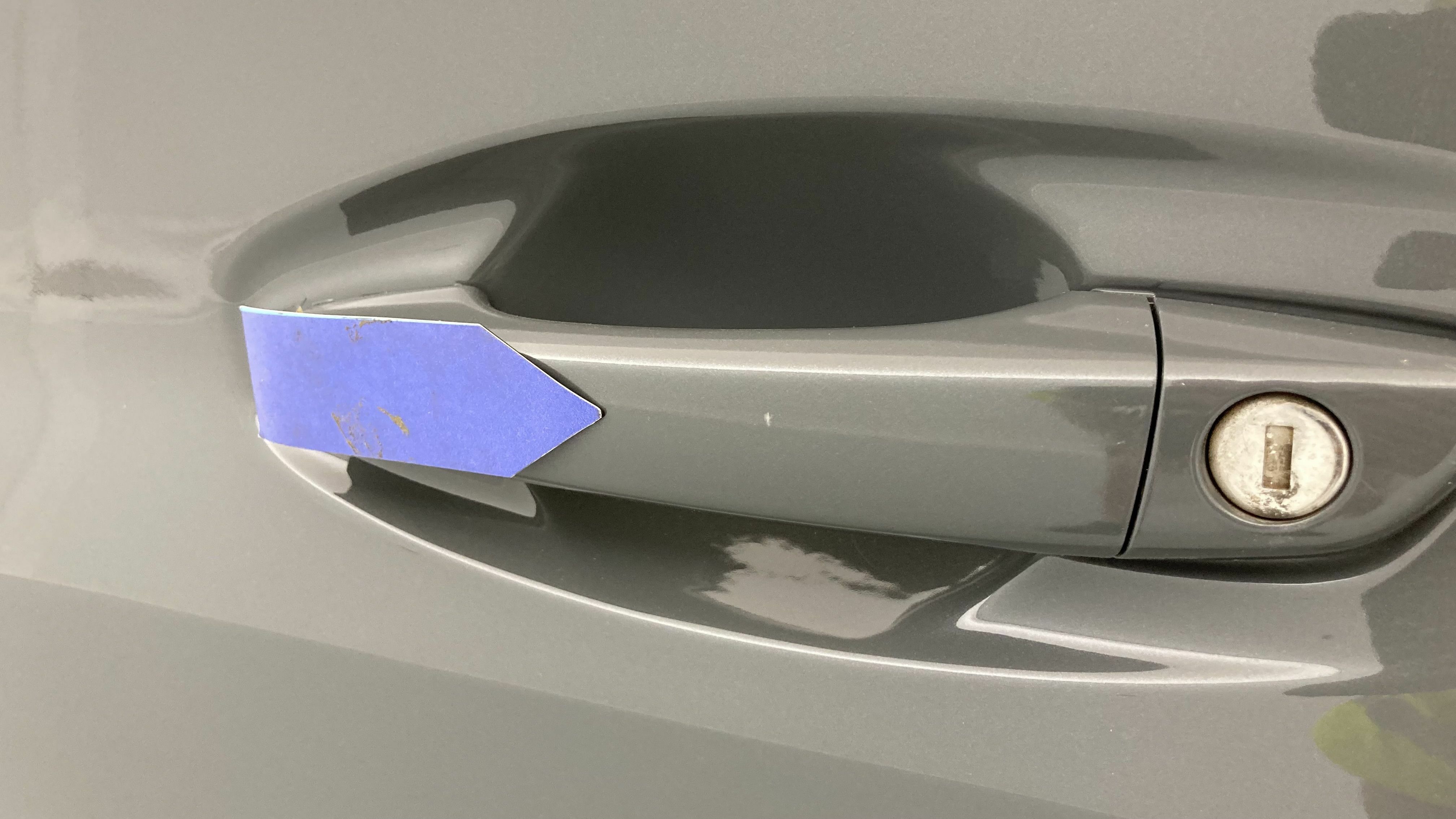 peugeot 208 allure 1.2 PURETECH 100 2024 gris selenium 33